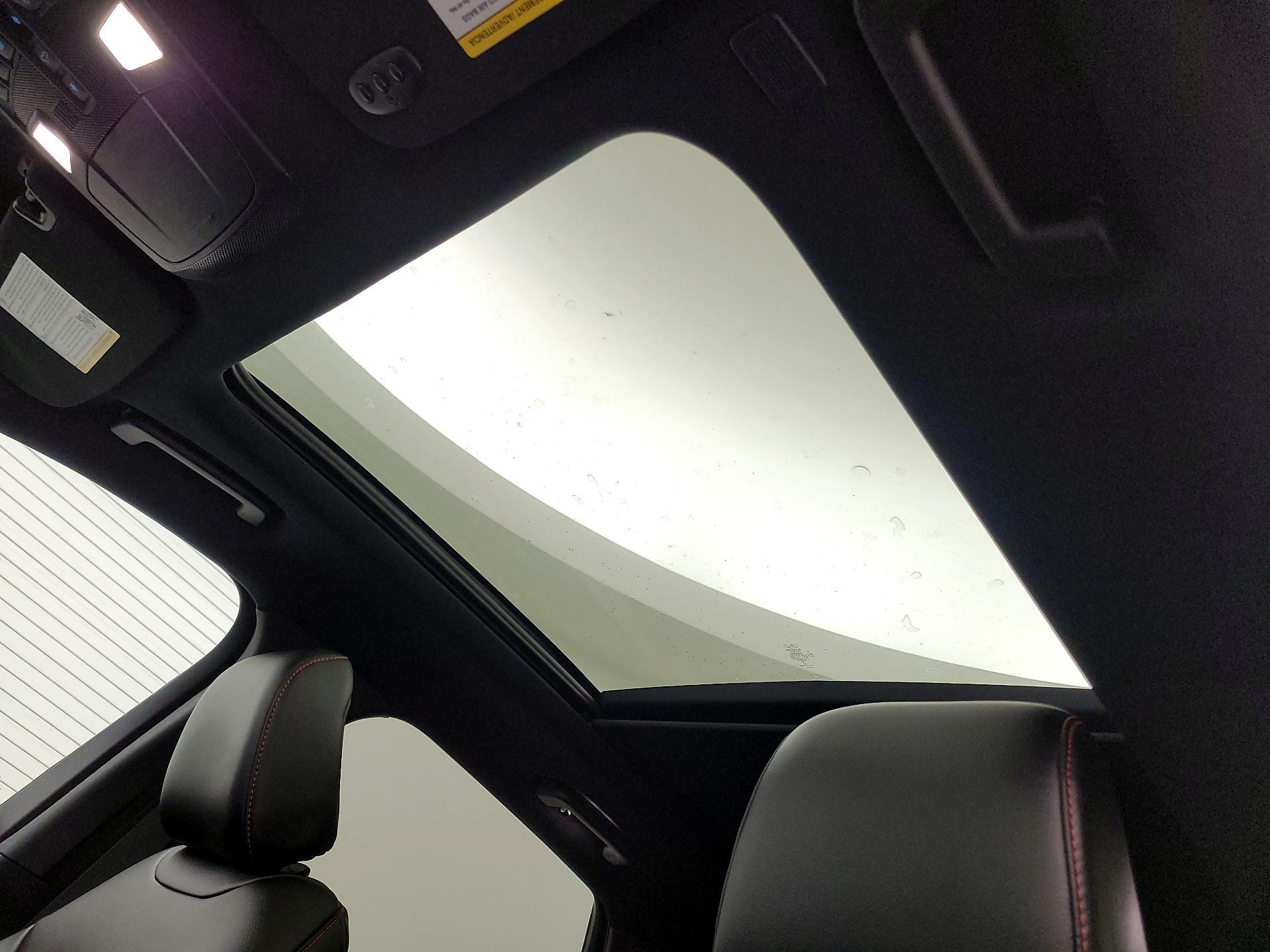 Thumbnail: 2021 Ford Edge - 20