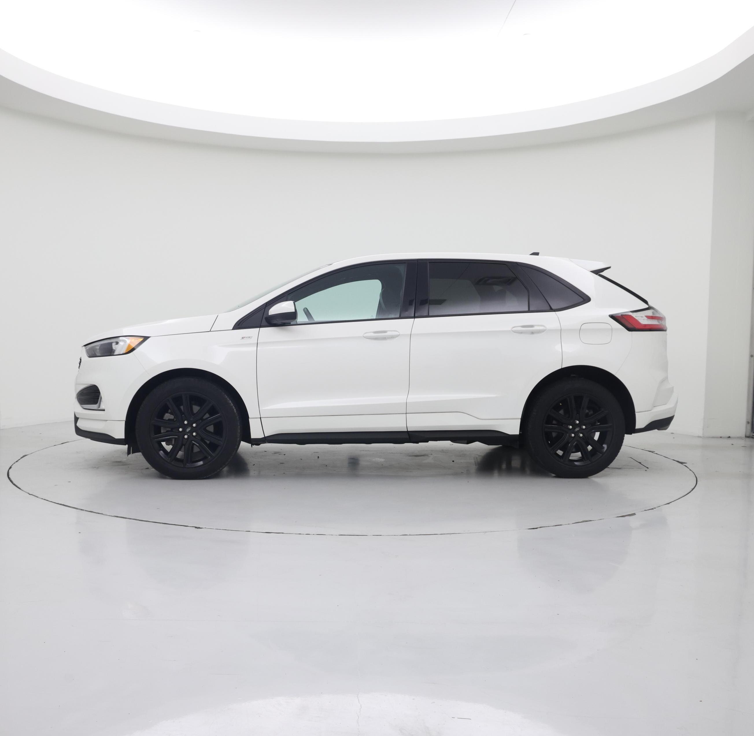 Thumbnail: 2021 Ford Edge - 3