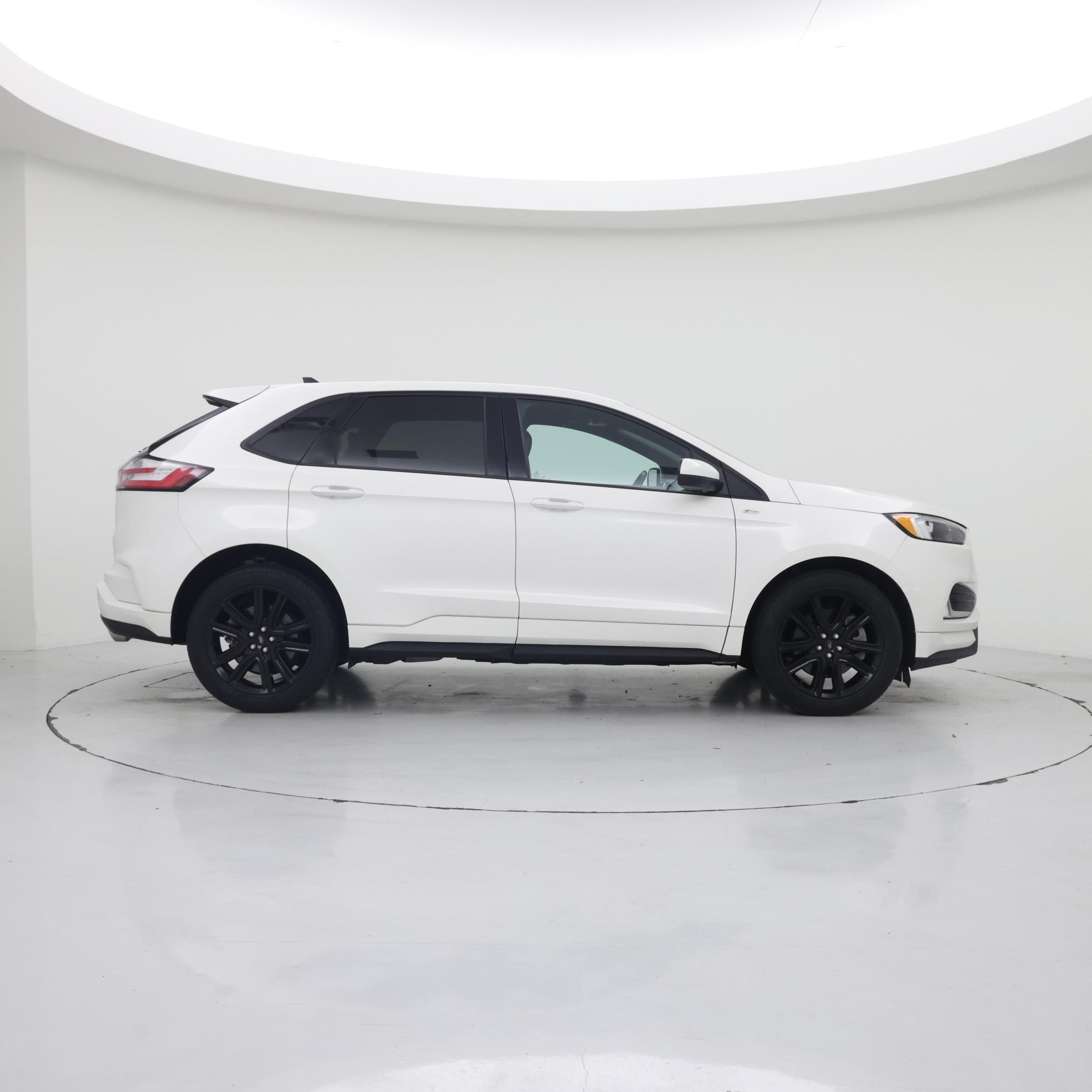 Thumbnail: 2021 Ford Edge - 7