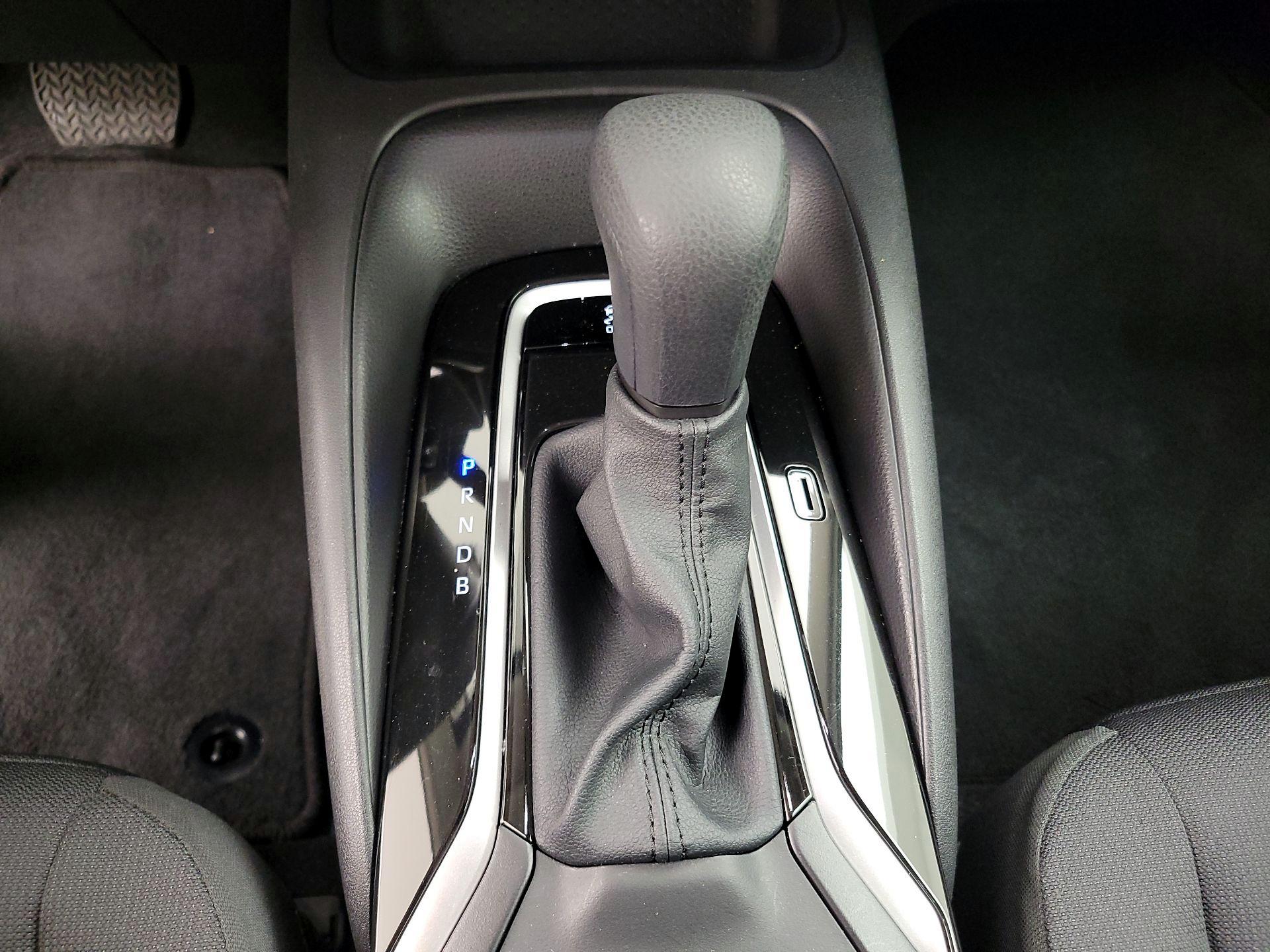 Thumbnail: 2025 Toyota Corolla - 17