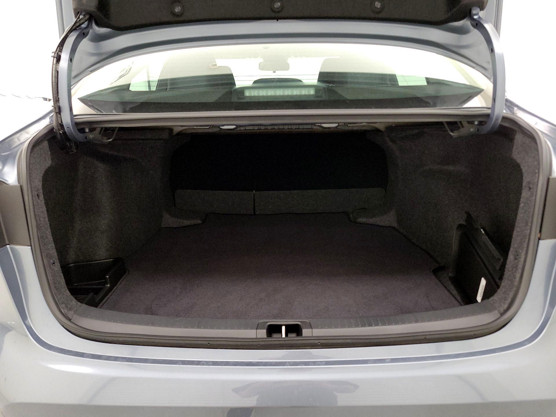 Thumbnail: 2025 Toyota Corolla - 20