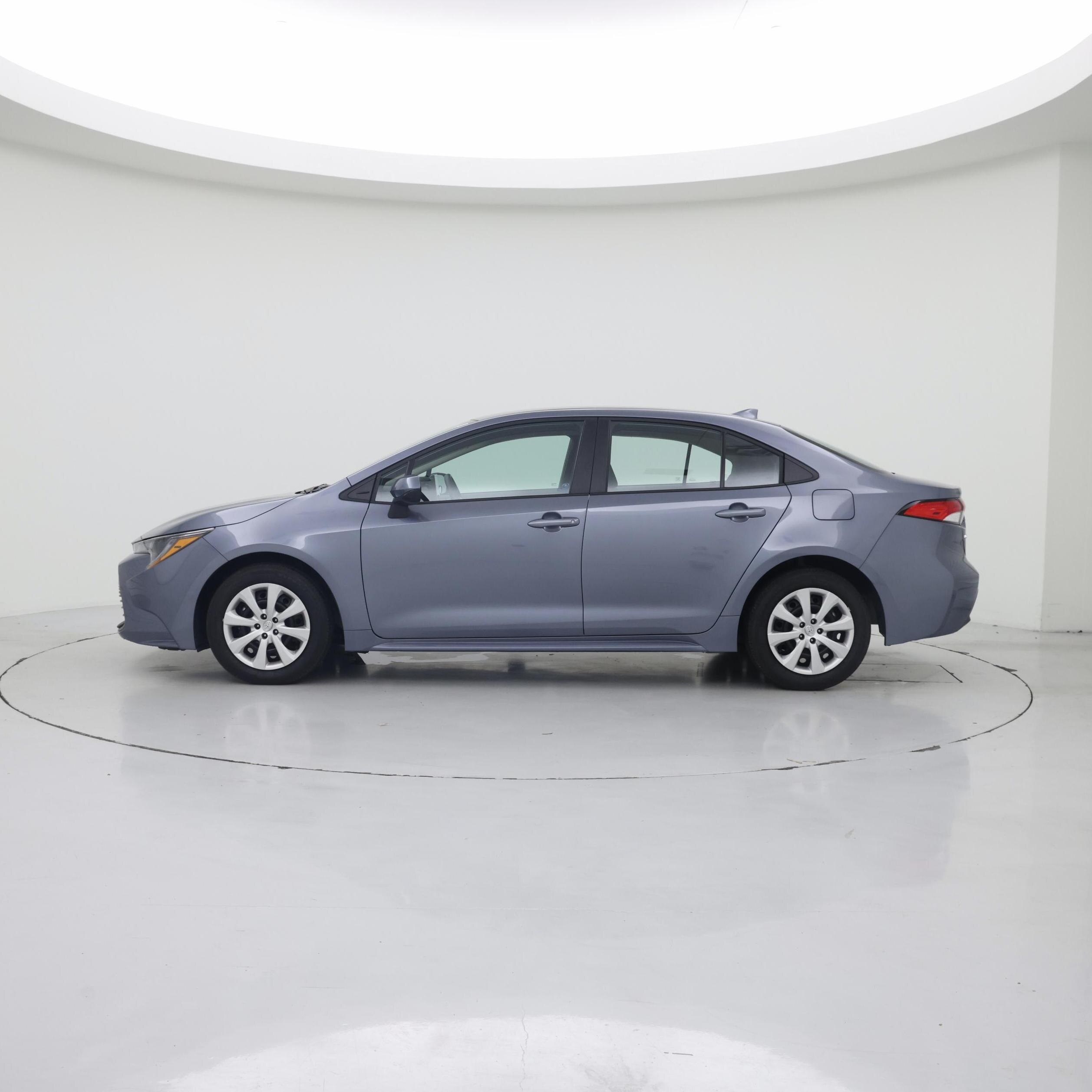 Thumbnail: 2025 Toyota Corolla - 3