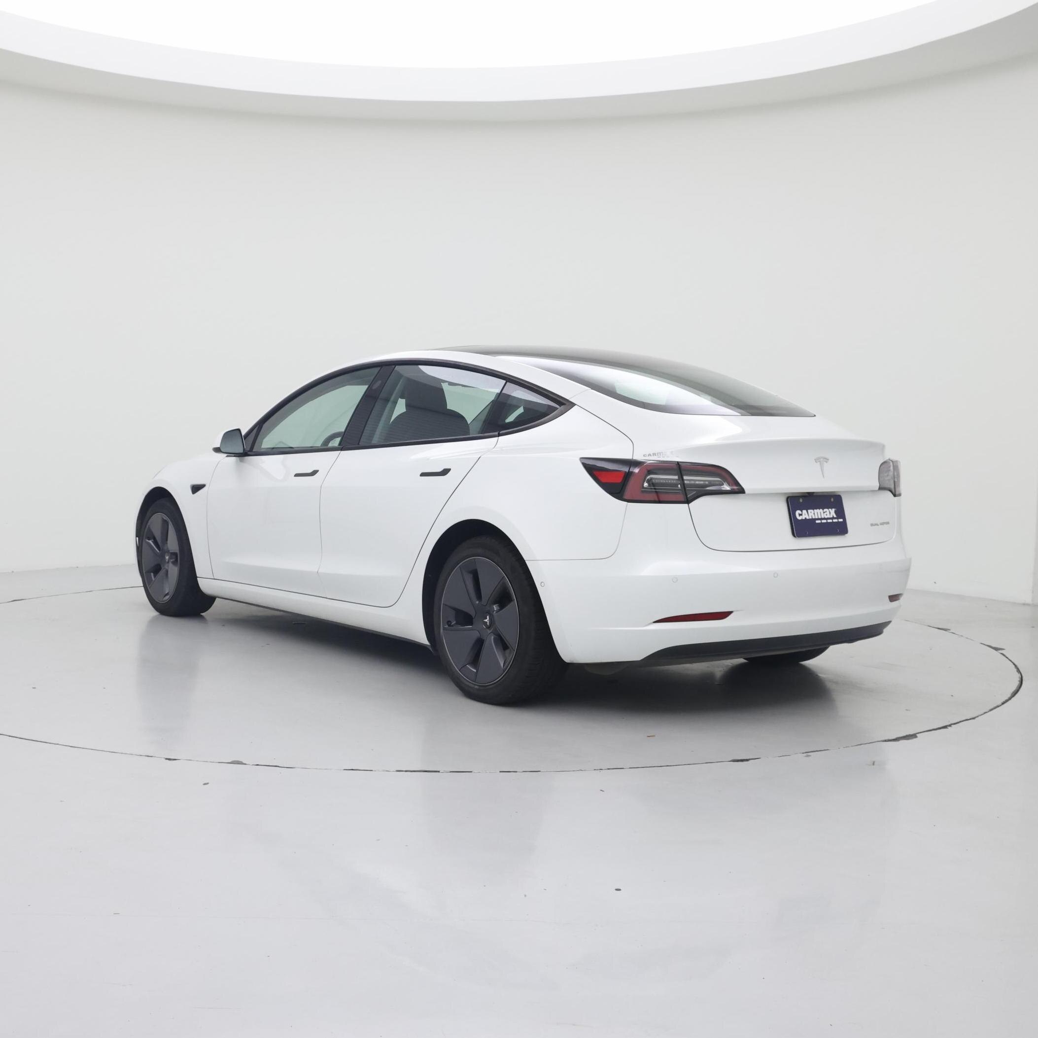 Thumbnail: 2021 Tesla Model 3 - 2