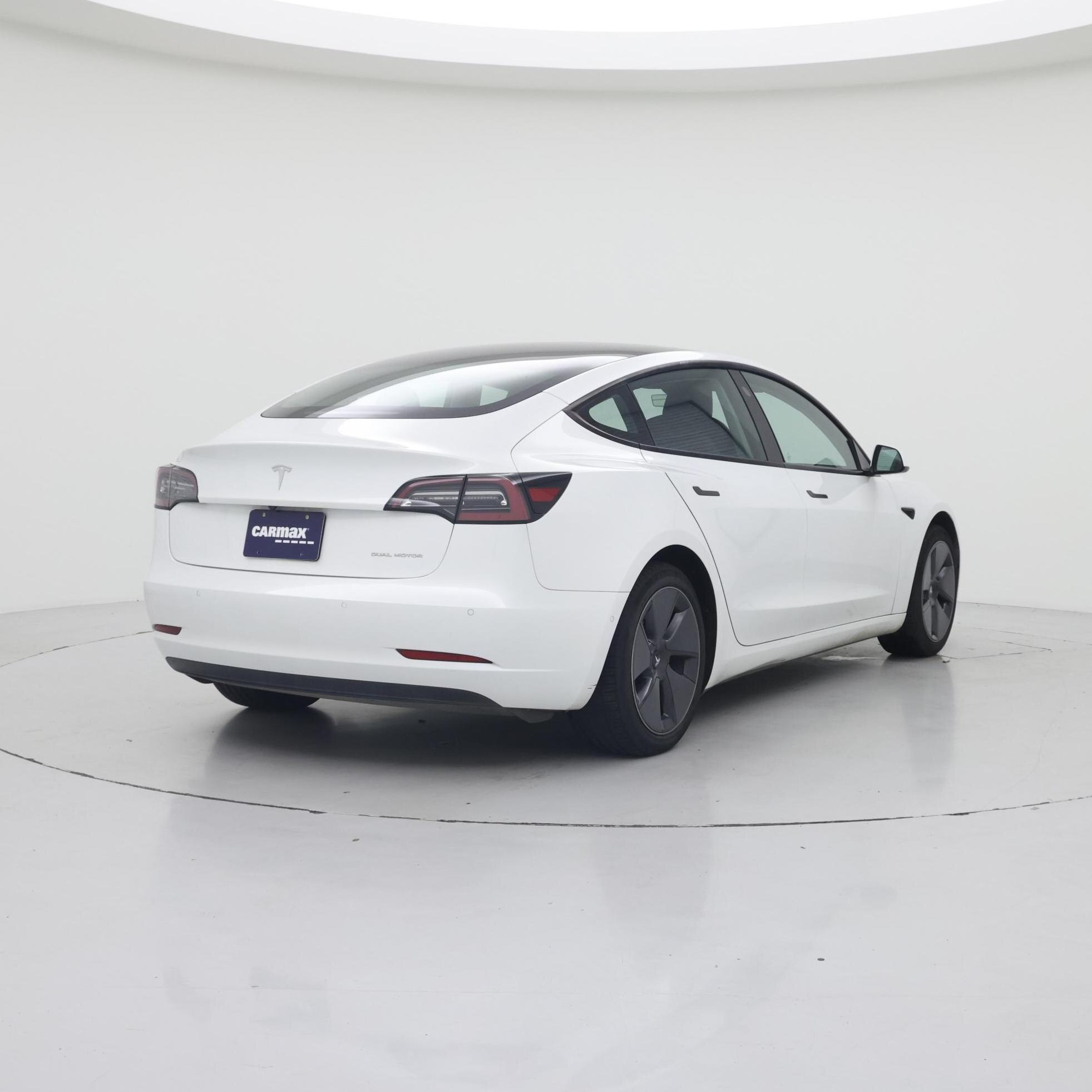 Thumbnail: 2021 Tesla Model 3 - 8