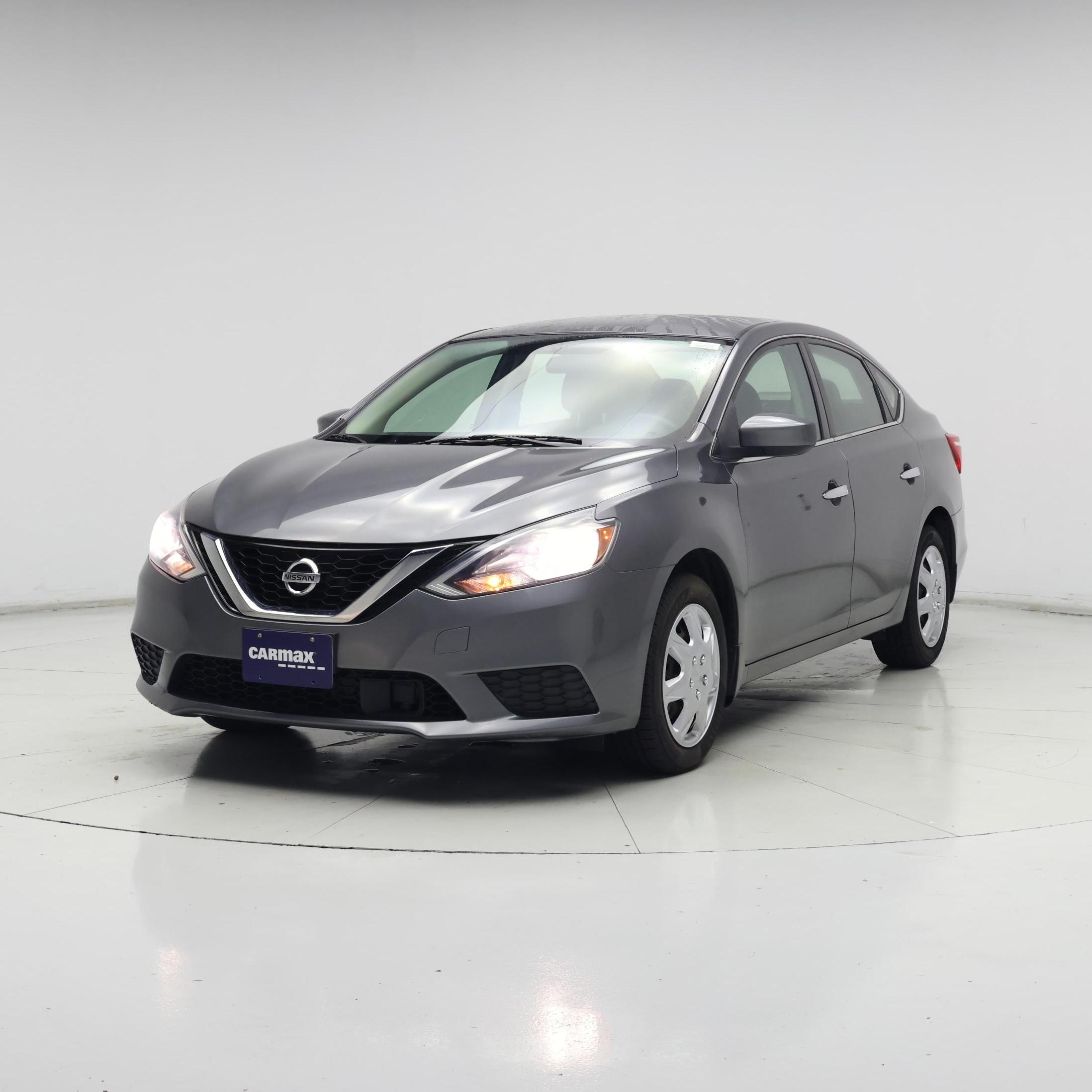Thumbnail: 2019 Nissan Sentra - 4