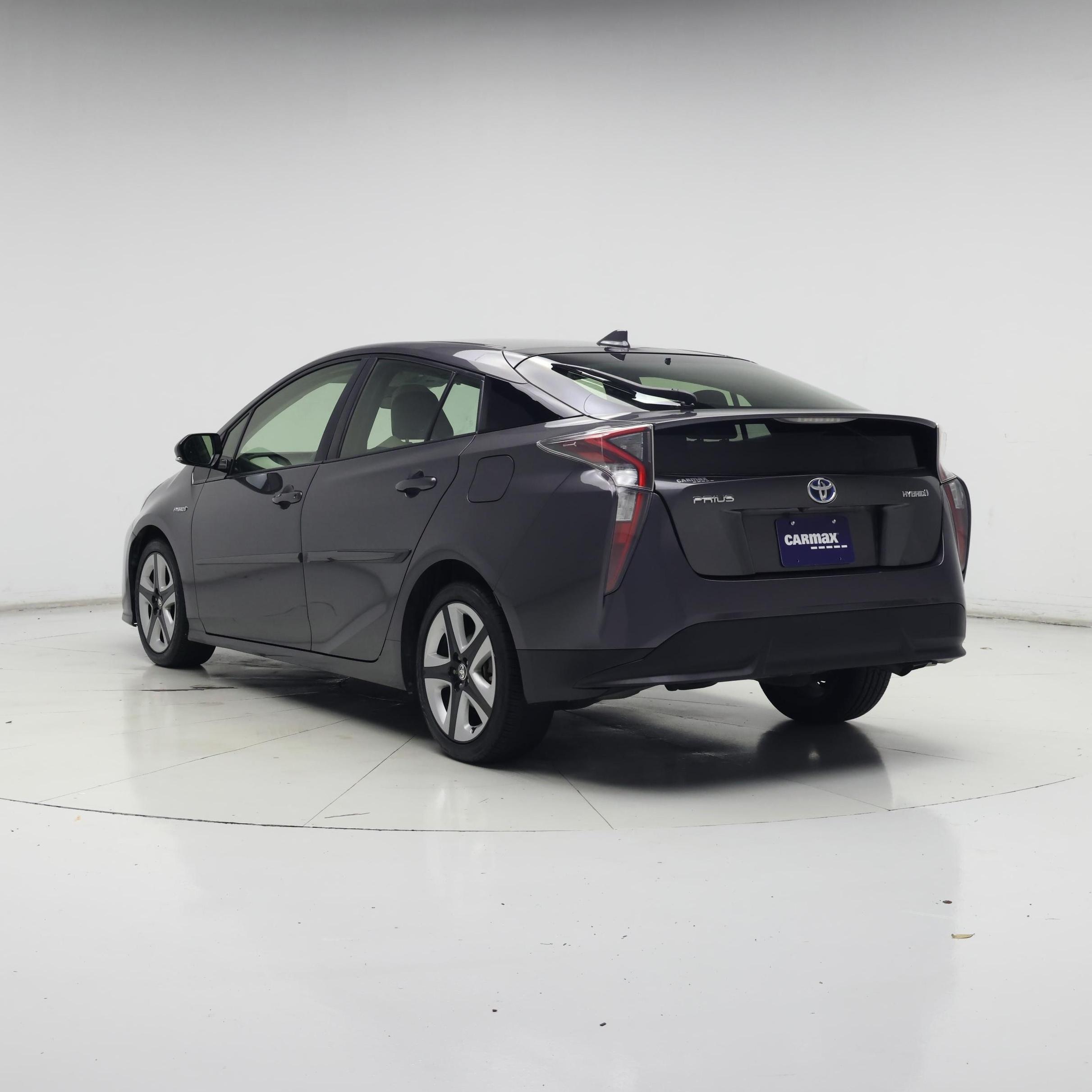 Thumbnail: 2016 Toyota Prius - 2
