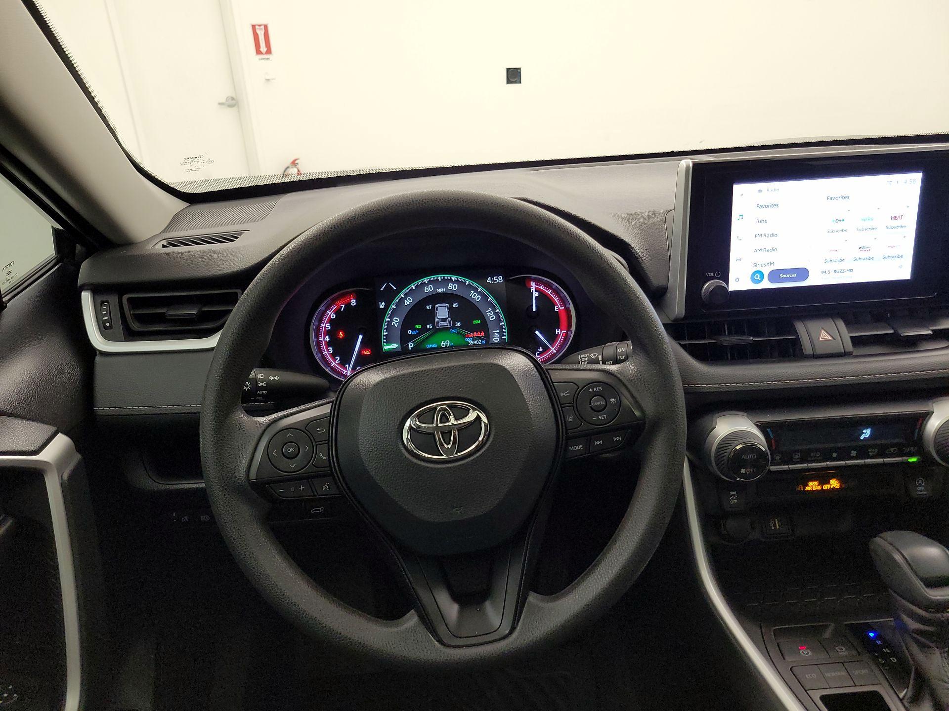 Thumbnail: 2023 Toyota RAV4 - 10