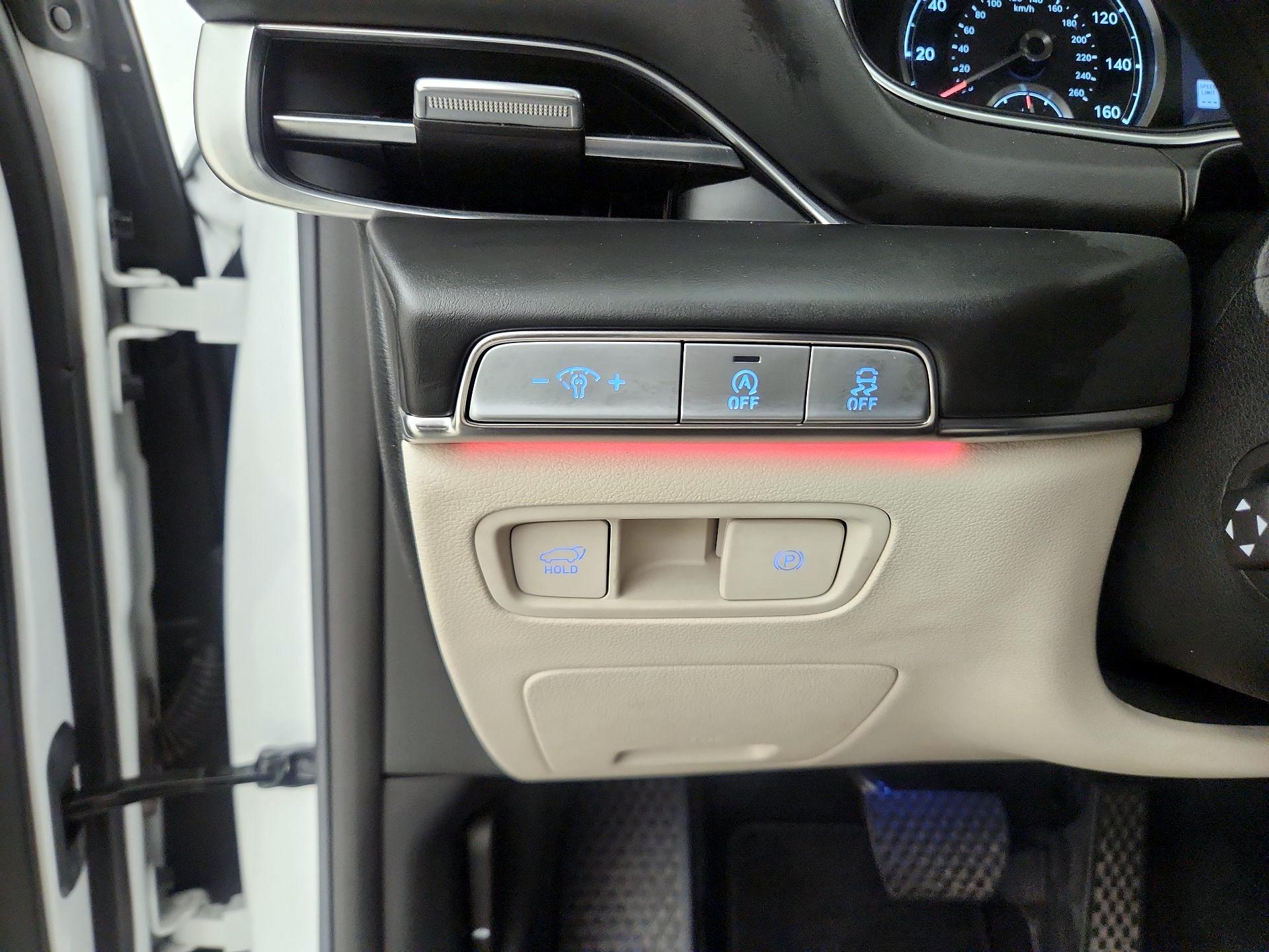Thumbnail: 2022 Genesis GV80 - 13