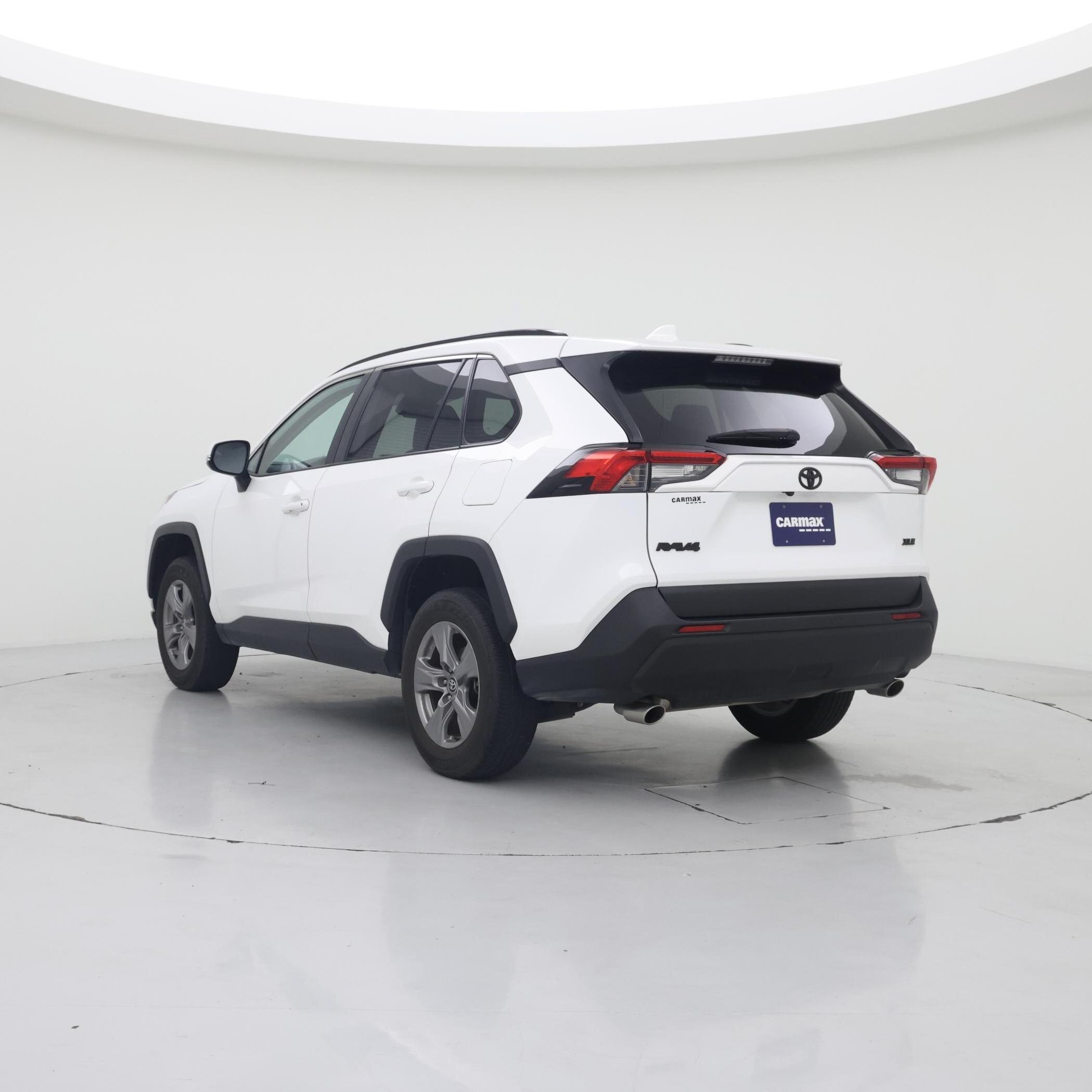 Thumbnail: 2024 Toyota RAV4 - 2