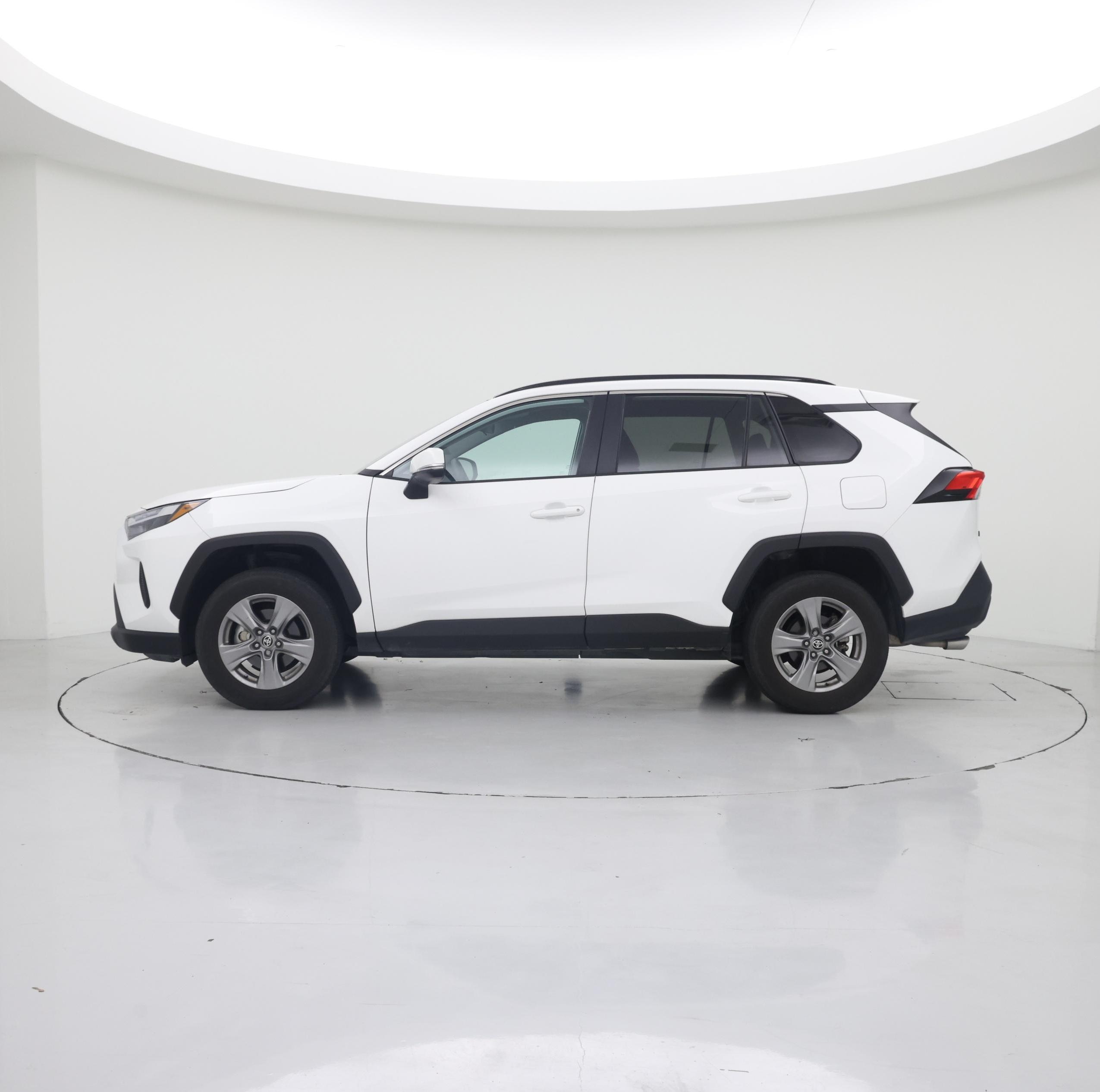Thumbnail: 2024 Toyota RAV4 - 3
