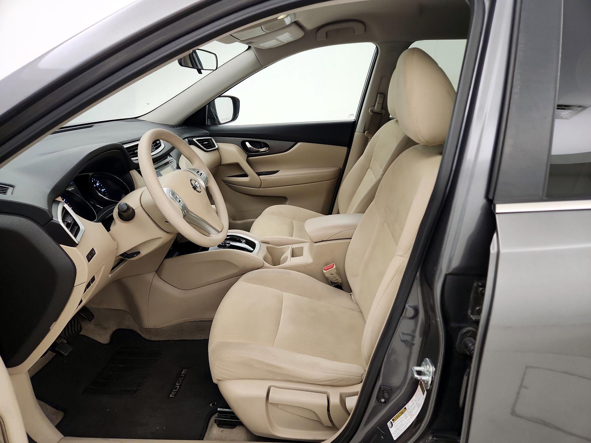 Thumbnail: 2015 Nissan Rogue - 11