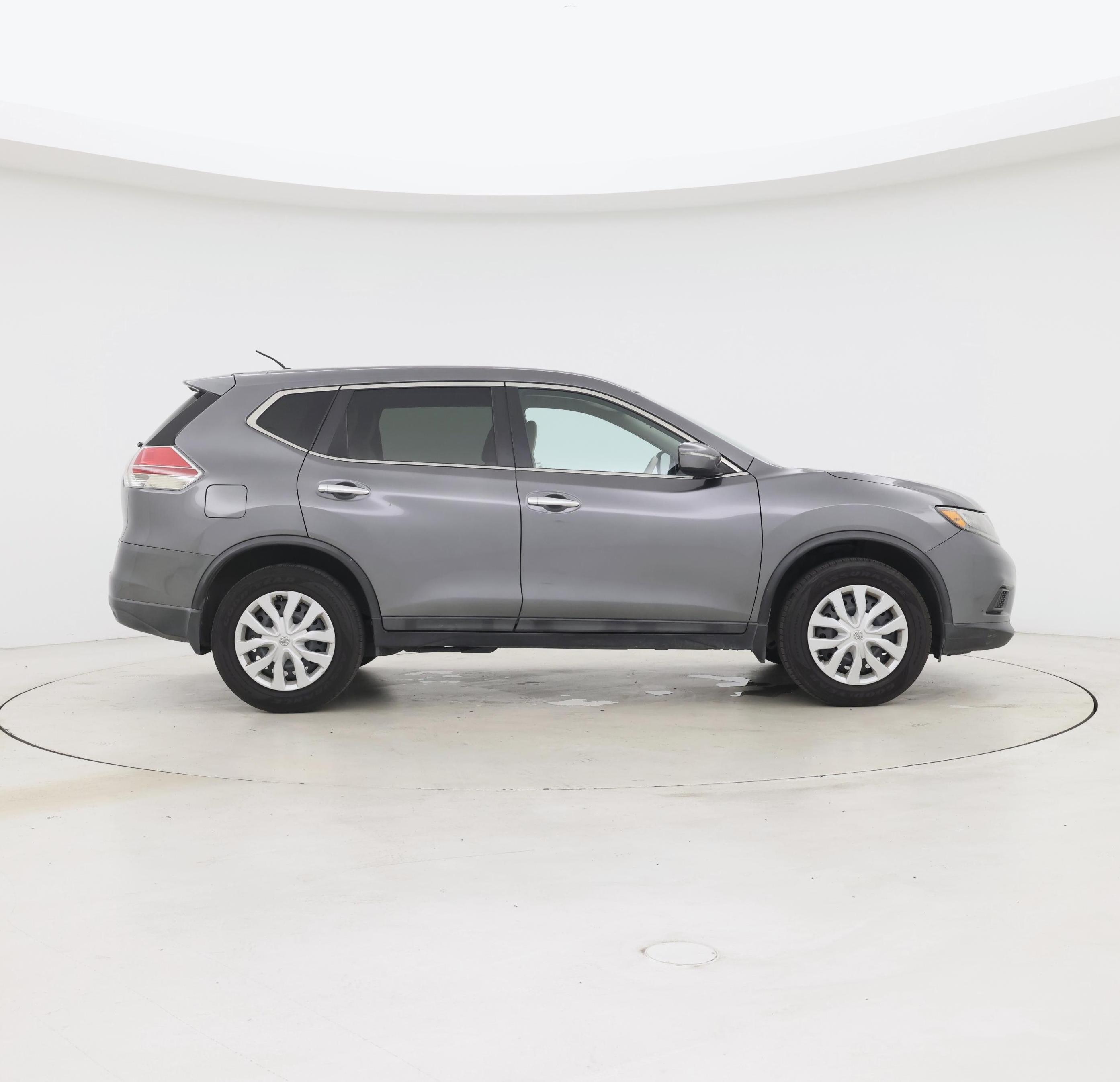 Thumbnail: 2015 Nissan Rogue - 7