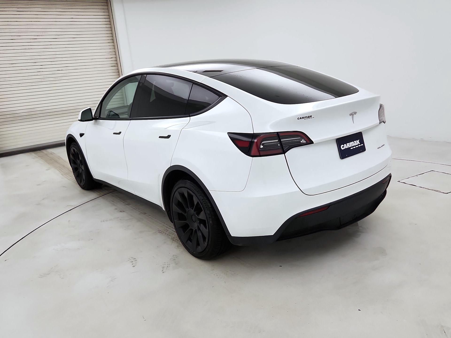 Thumbnail: 2023 Tesla Model Y - 7
