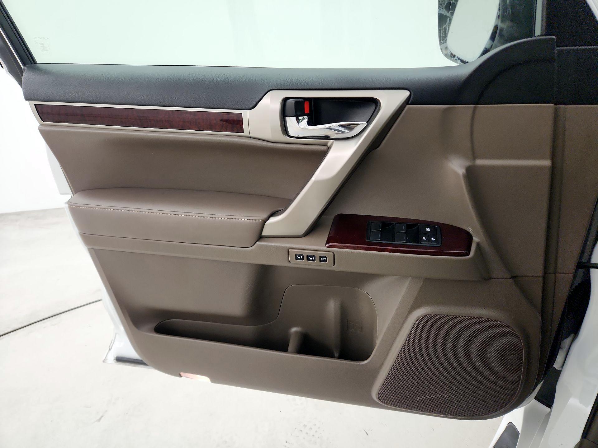 Thumbnail: 2018 Lexus GX - 12