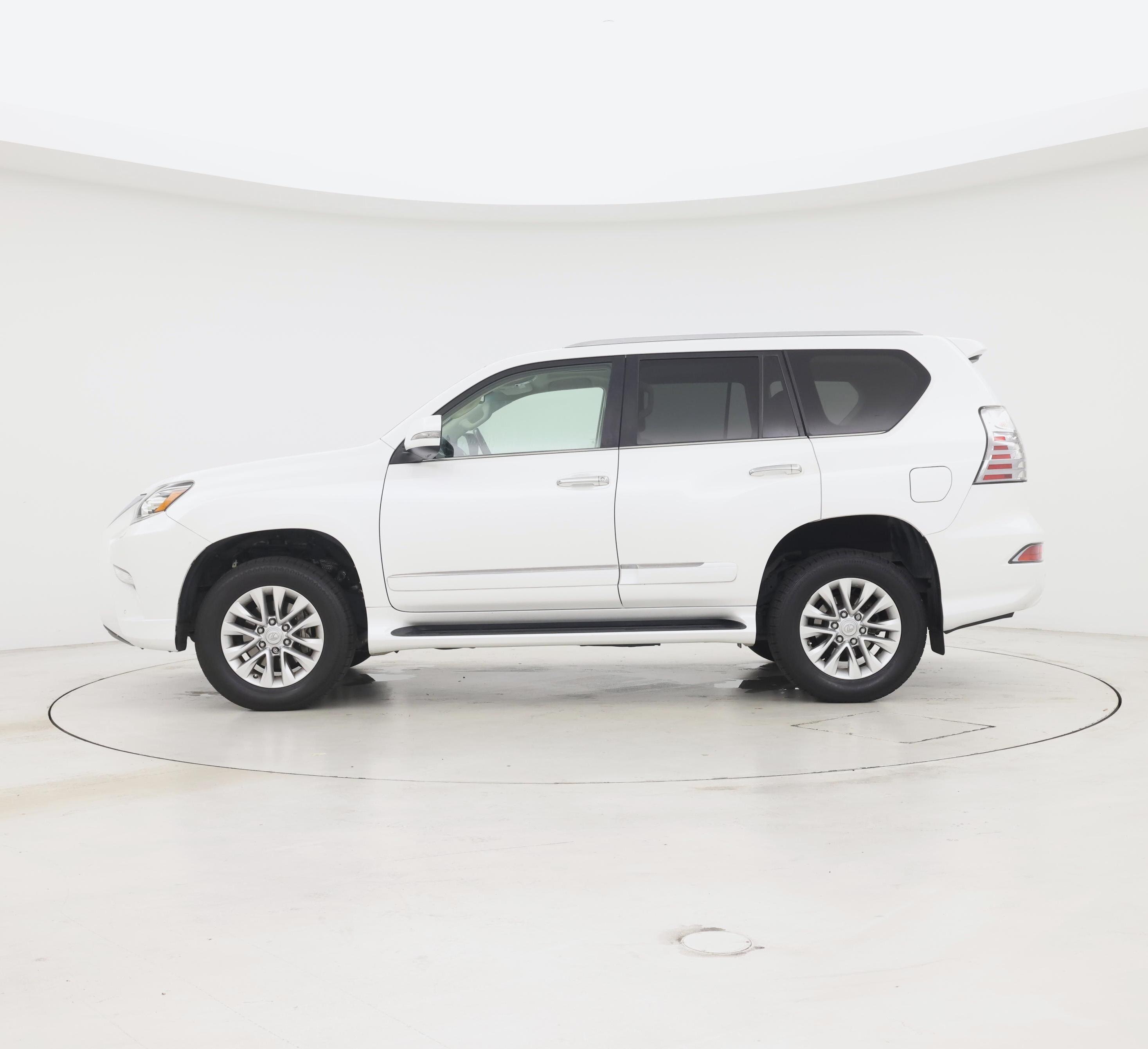 Thumbnail: 2018 Lexus GX - 3