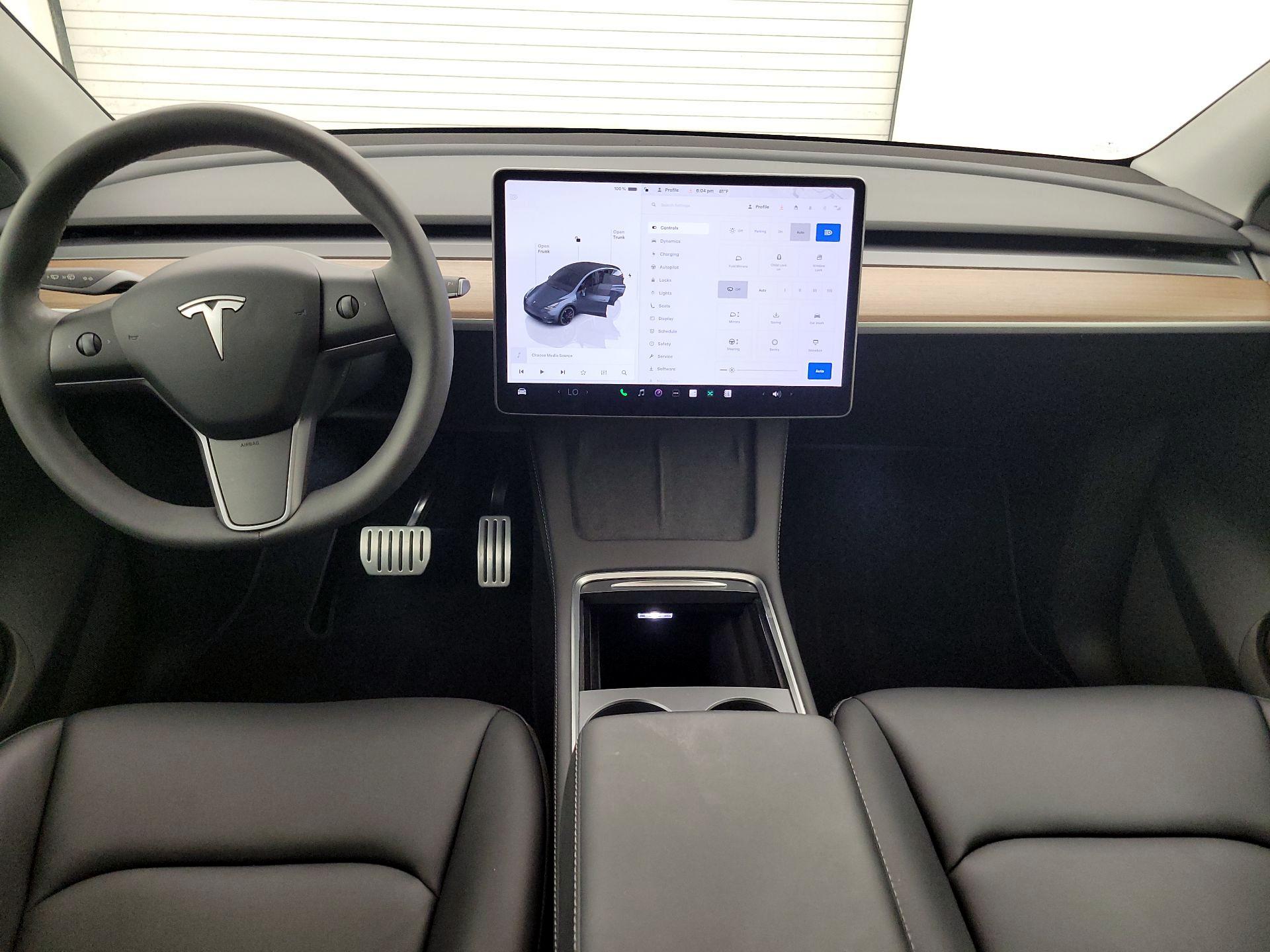 Thumbnail: 2023 Tesla Model Y - 9