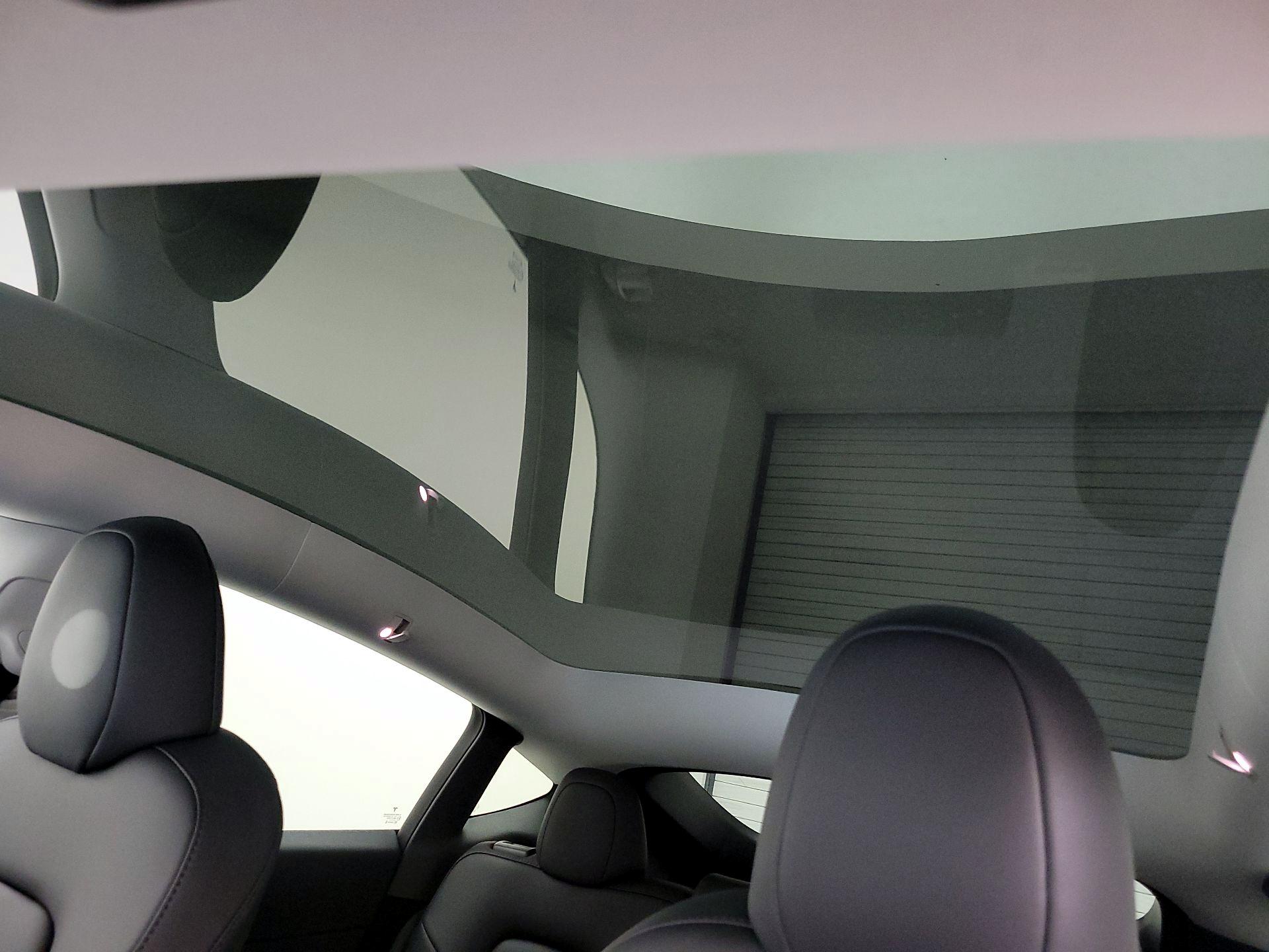 Thumbnail: 2023 Tesla Model Y - 19