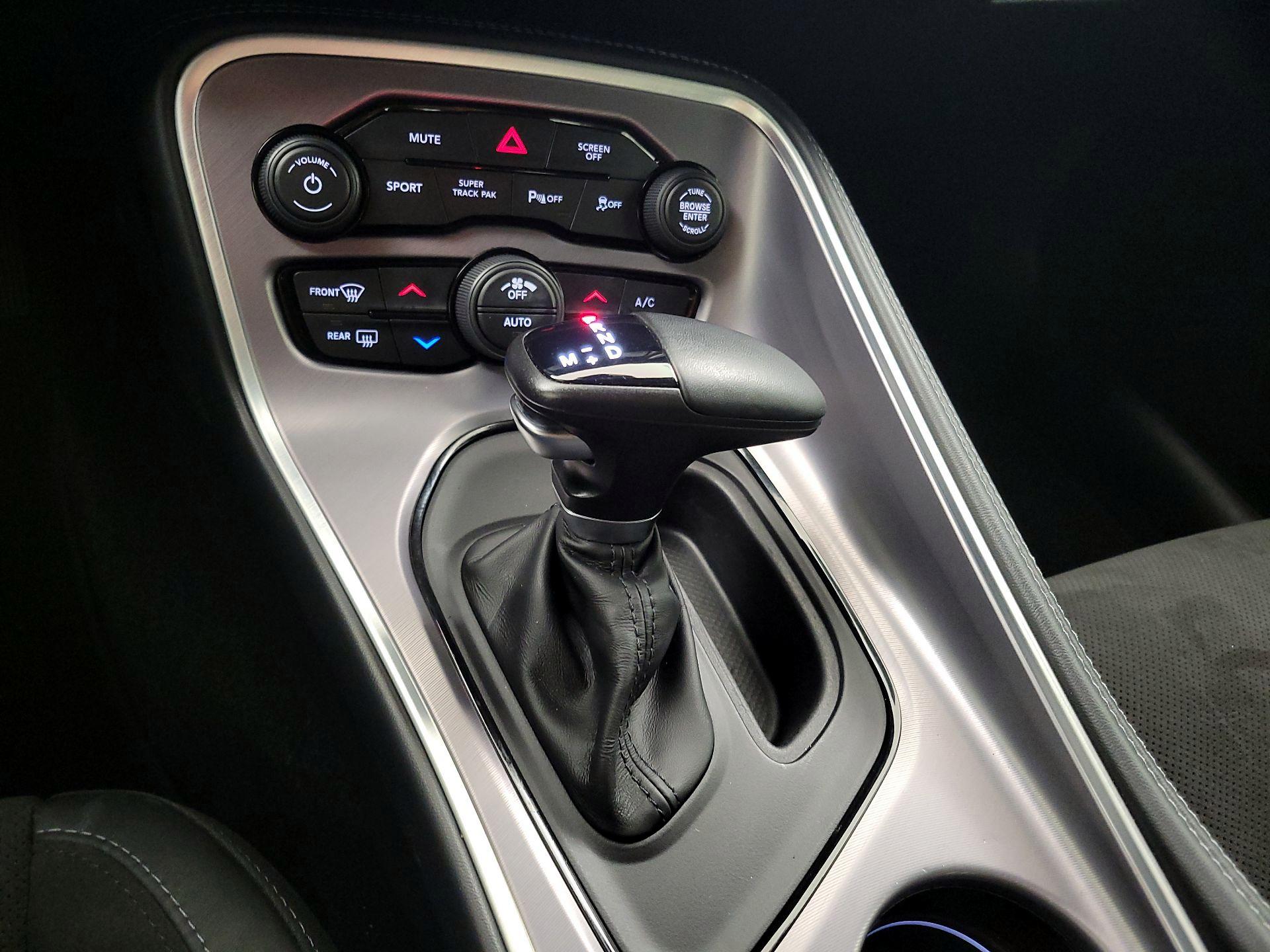 Thumbnail: 2022 Dodge Challenger - 18