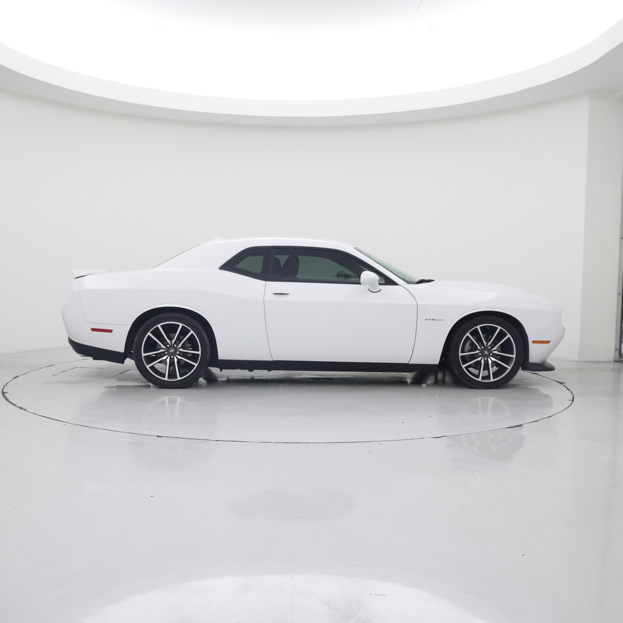 Thumbnail: 2022 Dodge Challenger - 7