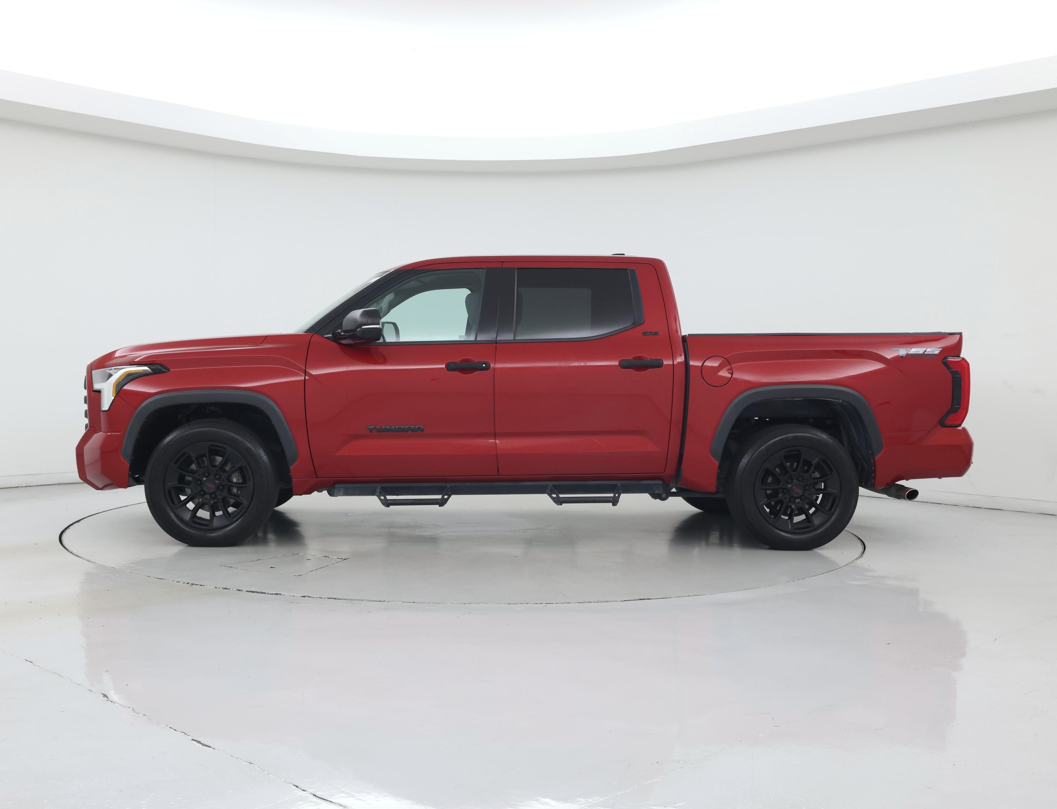 Thumbnail: 2022 Toyota Tundra - 3