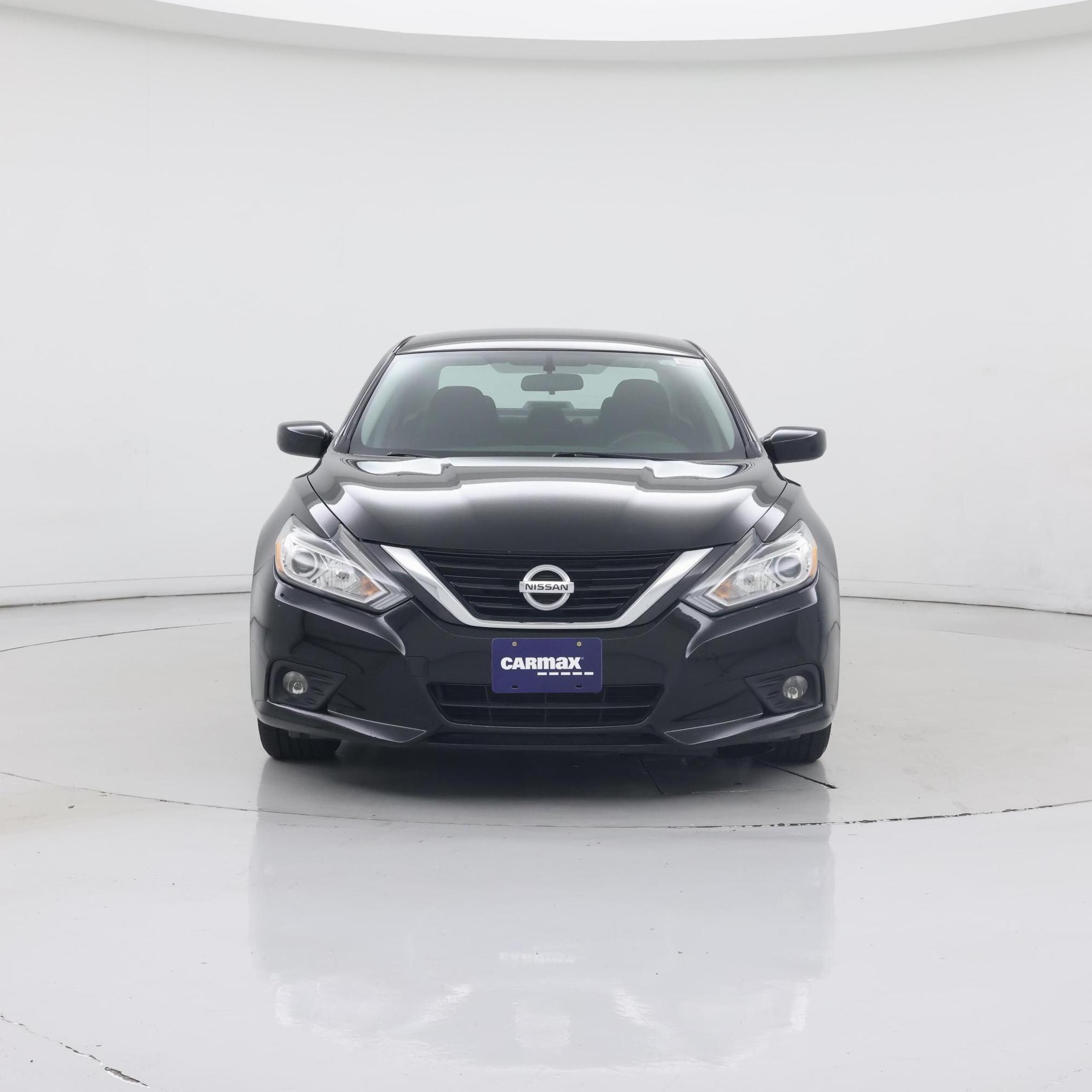 Thumbnail: 2018 Nissan Altima - 5