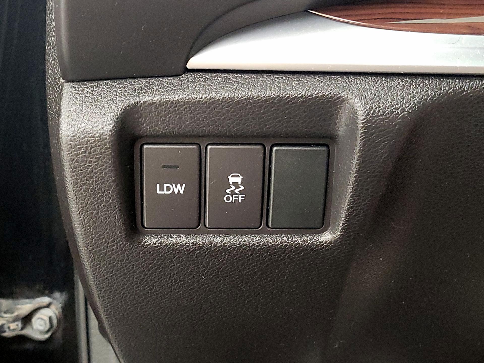 Thumbnail: 2014 Acura MDX - 13