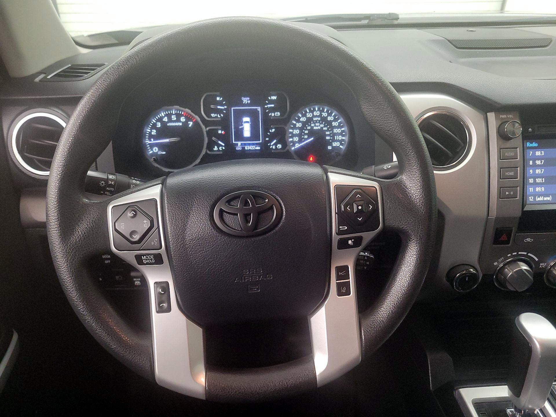 Thumbnail: 2019 Toyota Tundra - 10