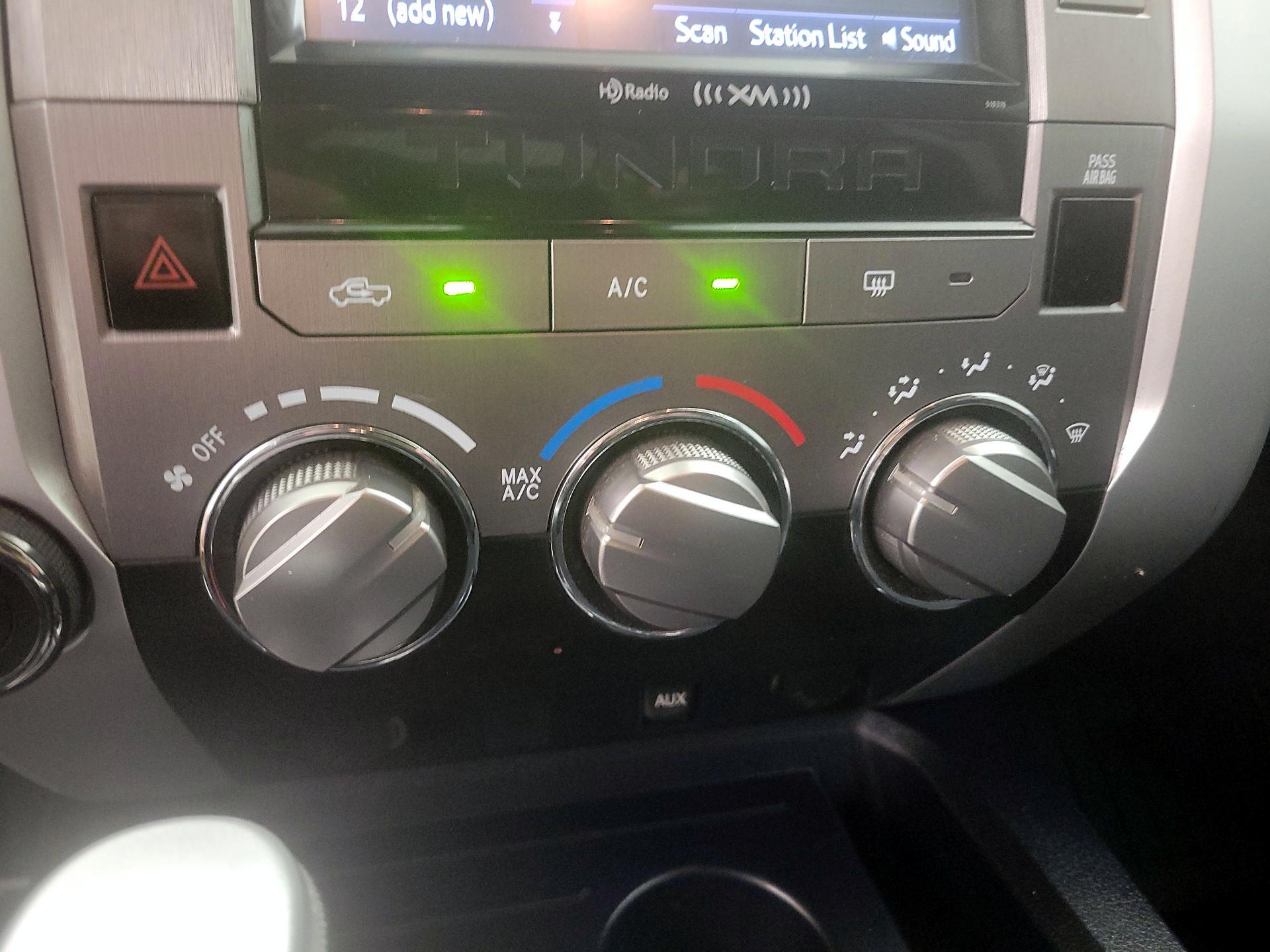 Thumbnail: 2019 Toyota Tundra - 16