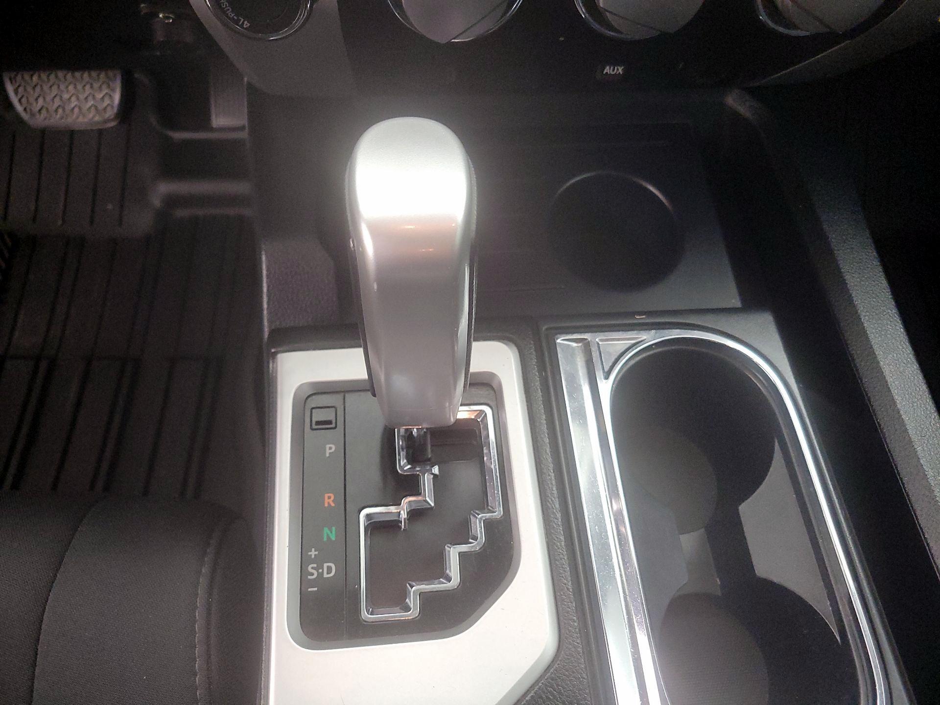 Thumbnail: 2019 Toyota Tundra - 17