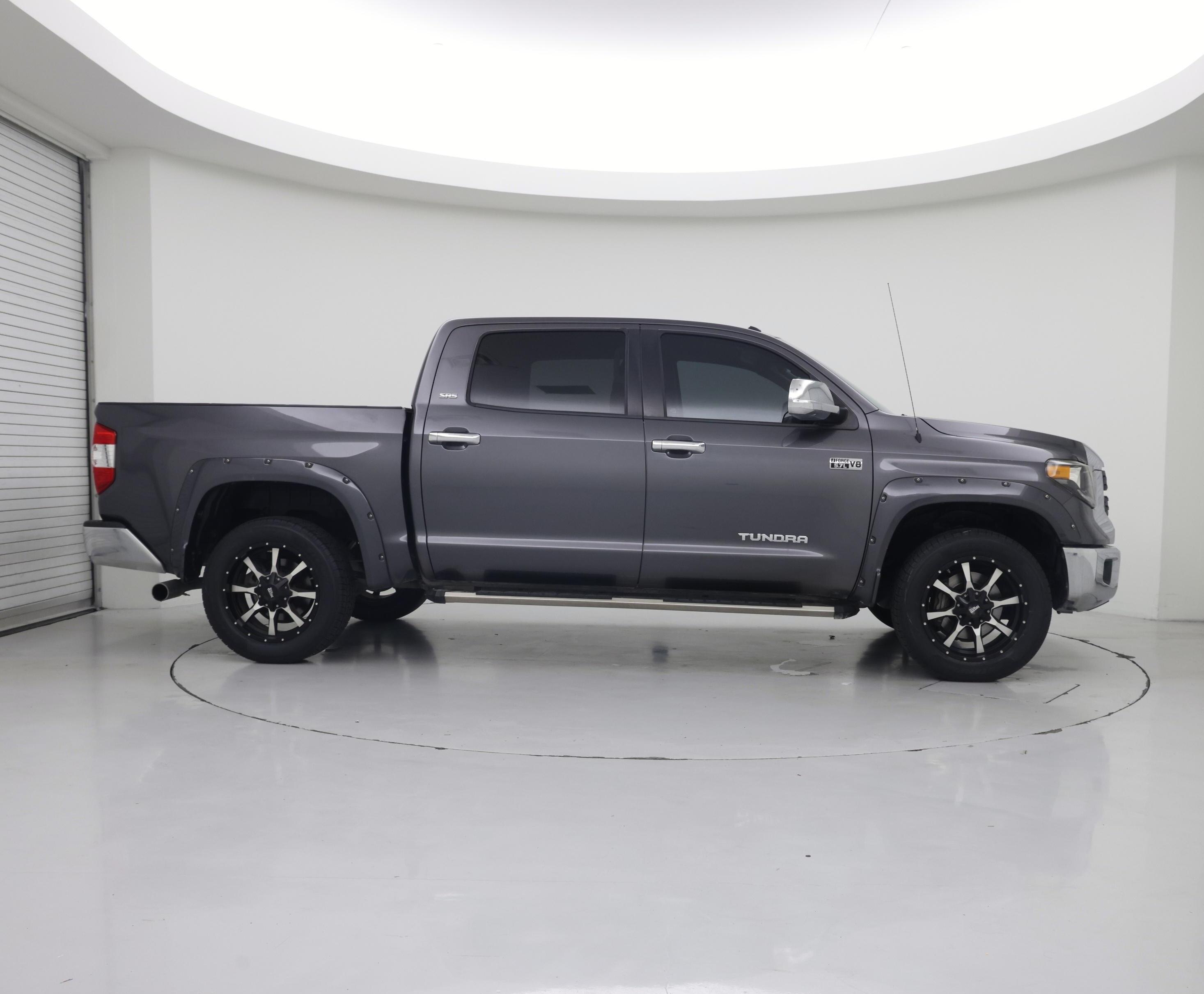 Thumbnail: 2019 Toyota Tundra - 7