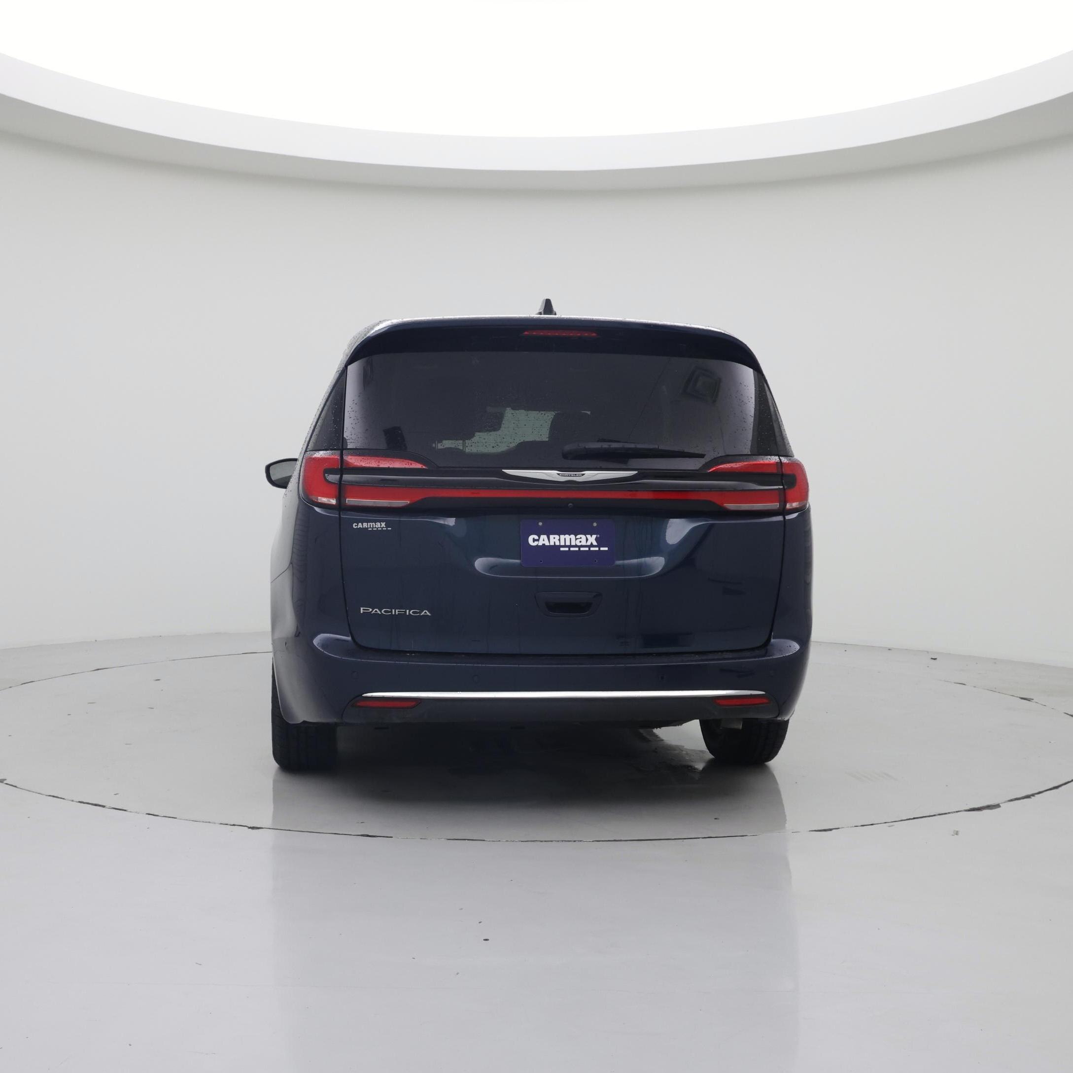 Thumbnail: 2023 Chrysler Pacifica - 6