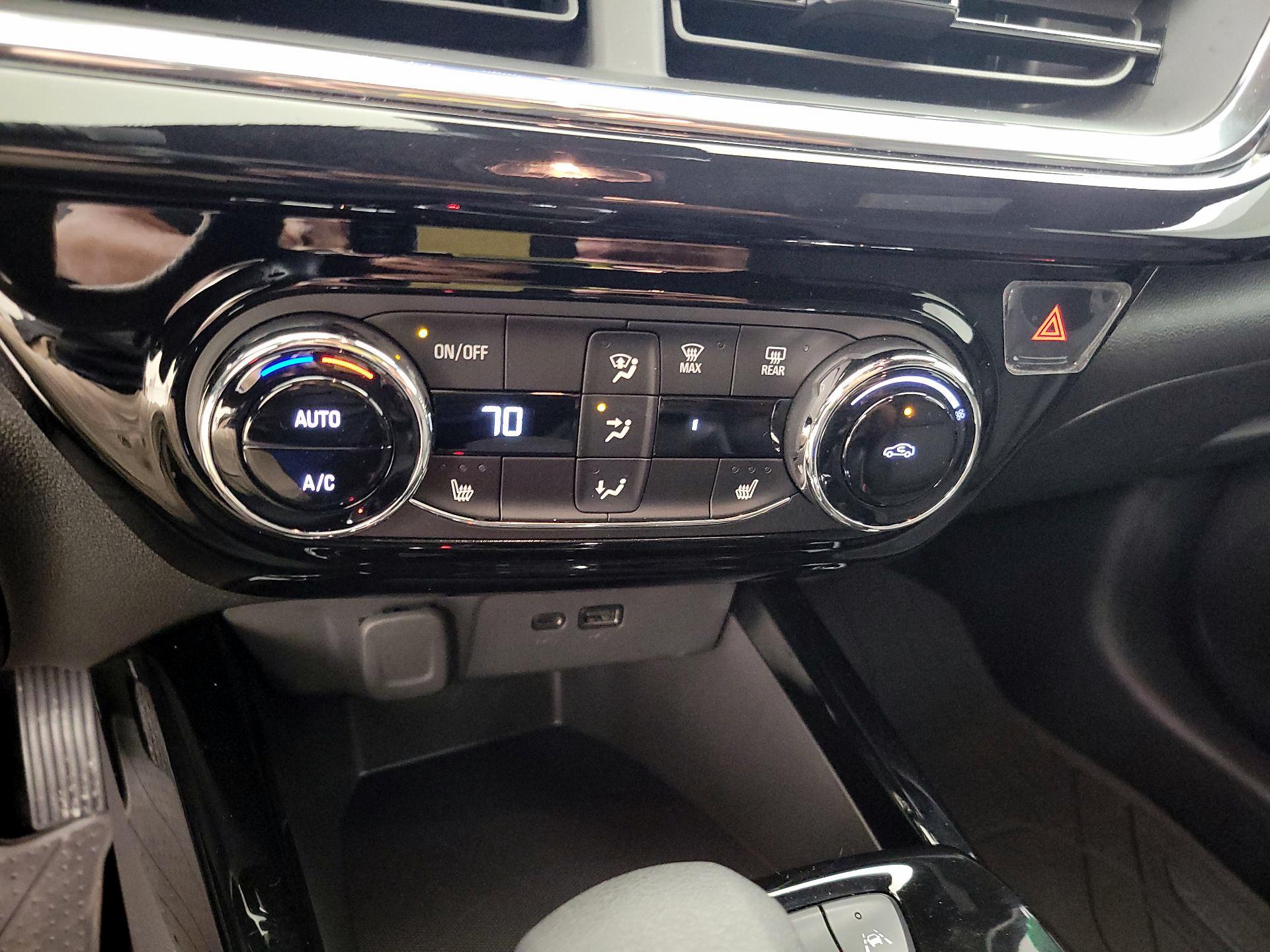 Thumbnail: 2024 Chevrolet Trax - 16