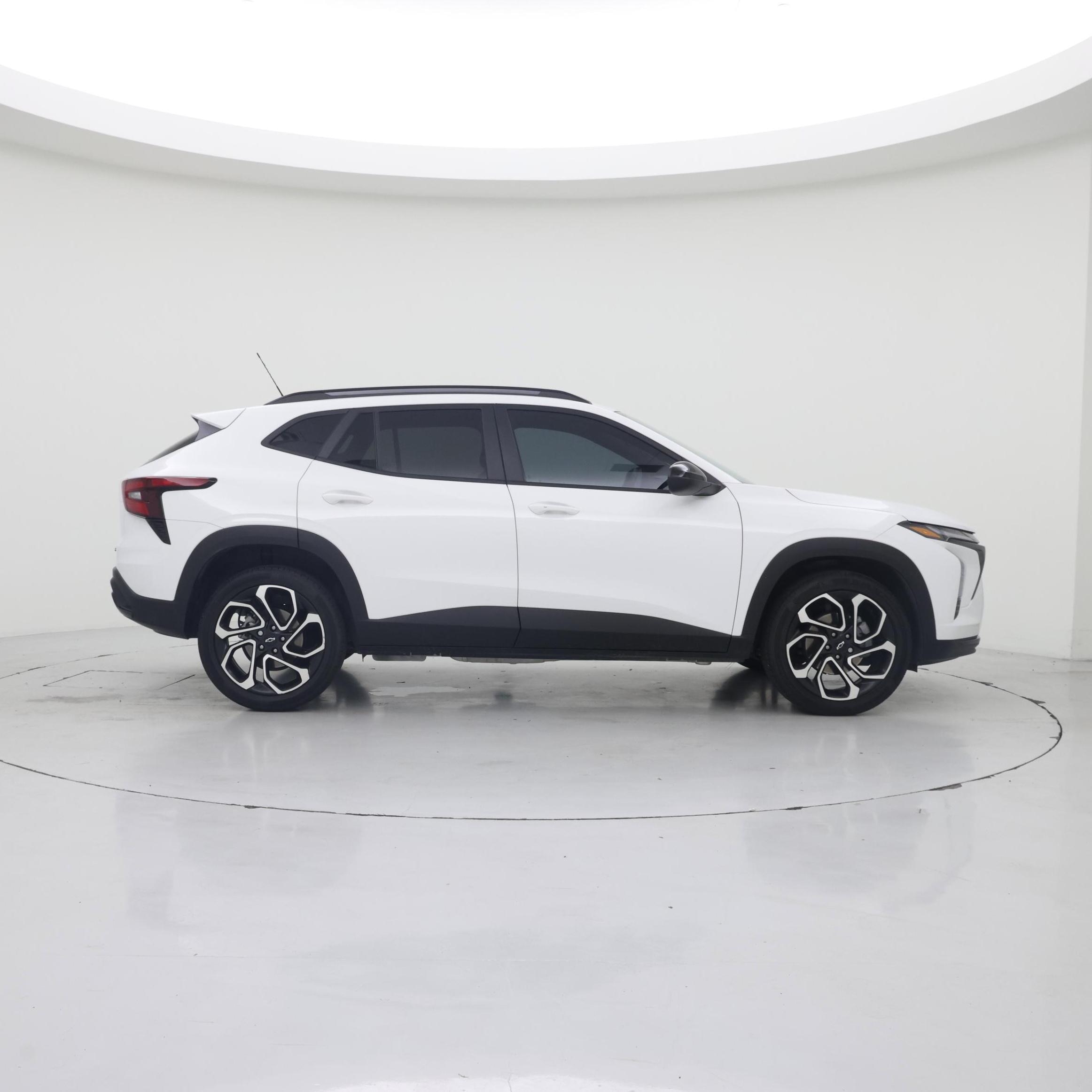 Thumbnail: 2024 Chevrolet Trax - 7