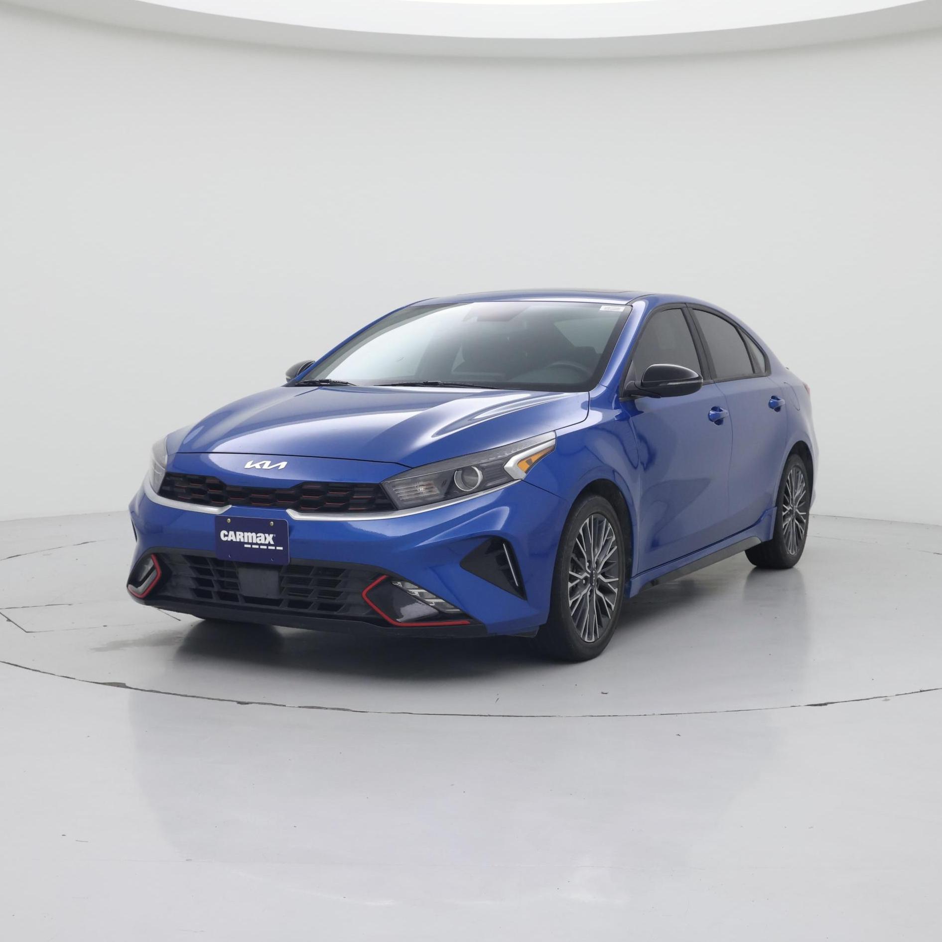 Thumbnail: 2023 Kia Forte - 4