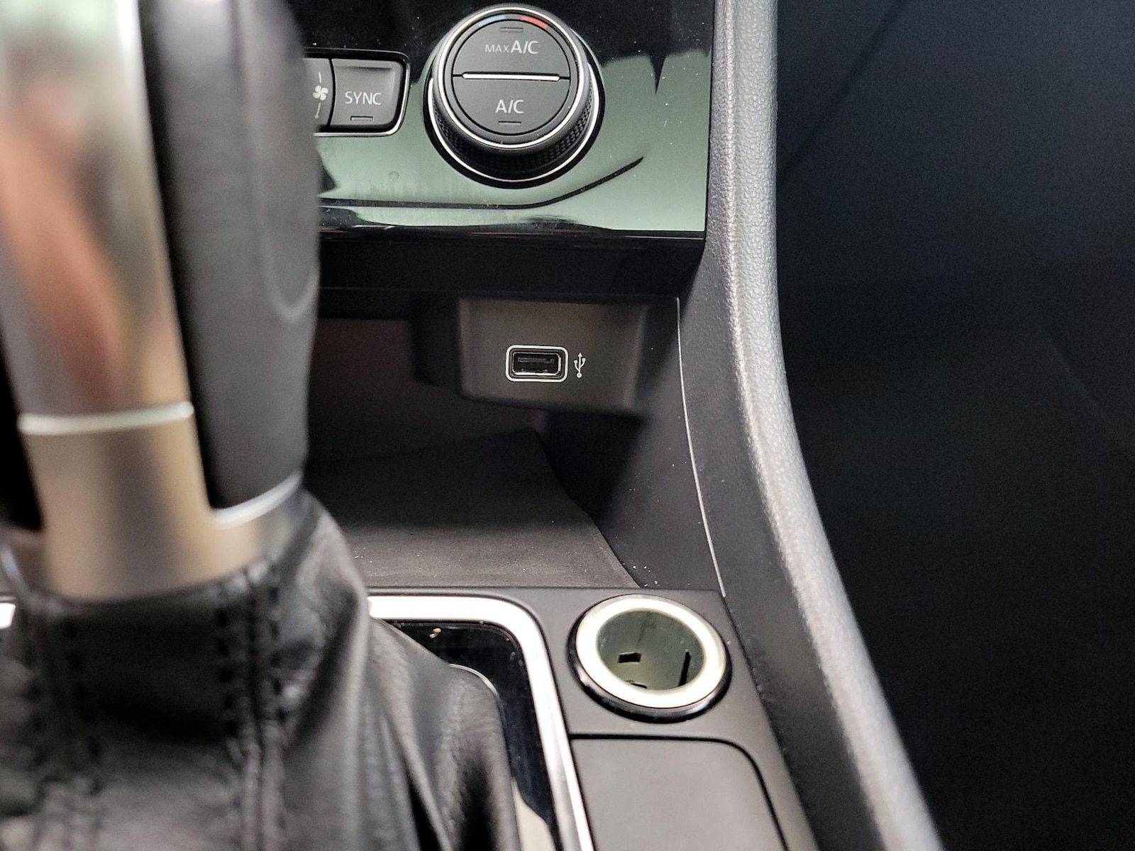 2019 Volkswagen Jetta SE - Photo 19