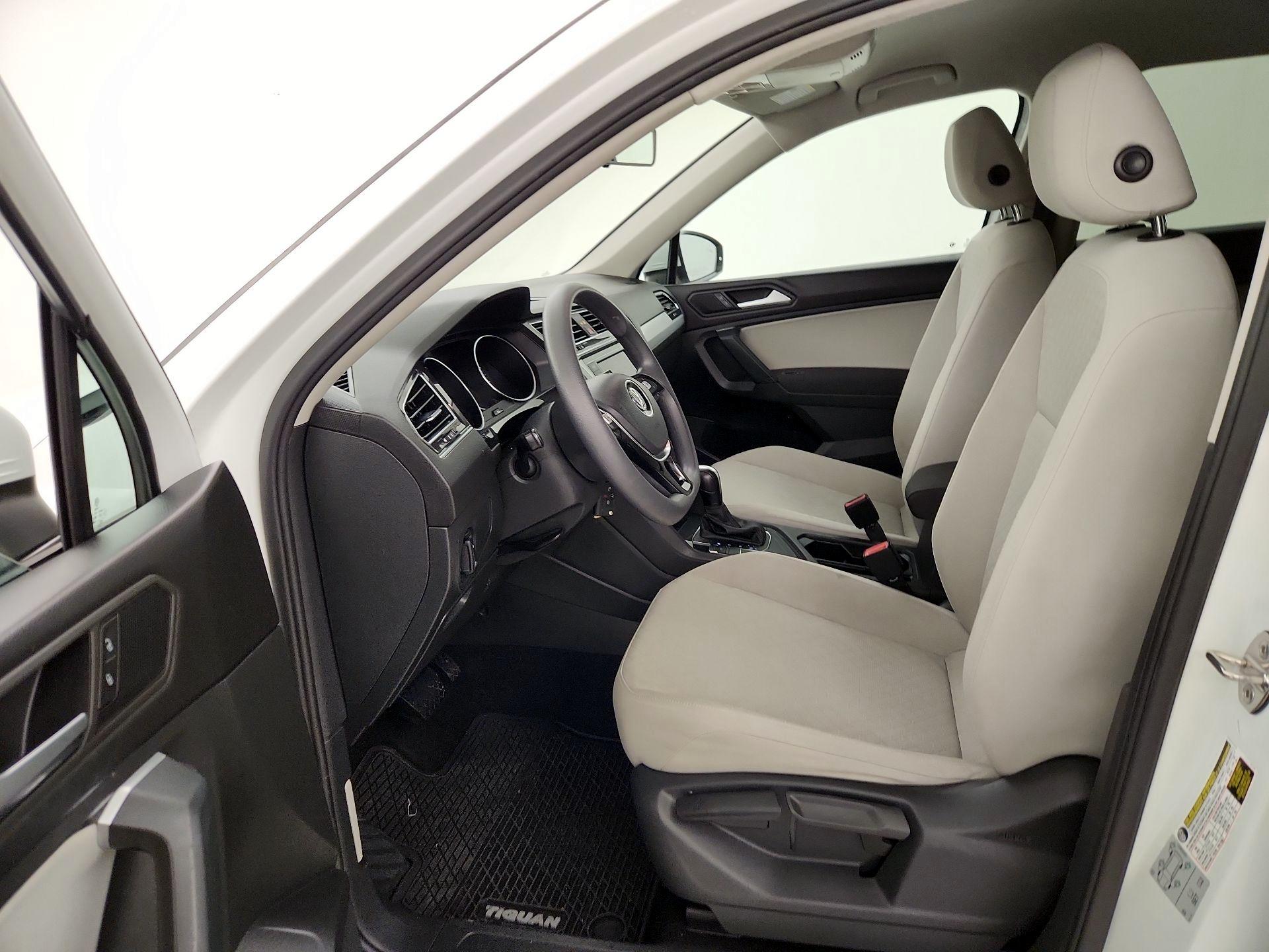 Thumbnail: 2019 Volkswagen Tiguan - 11