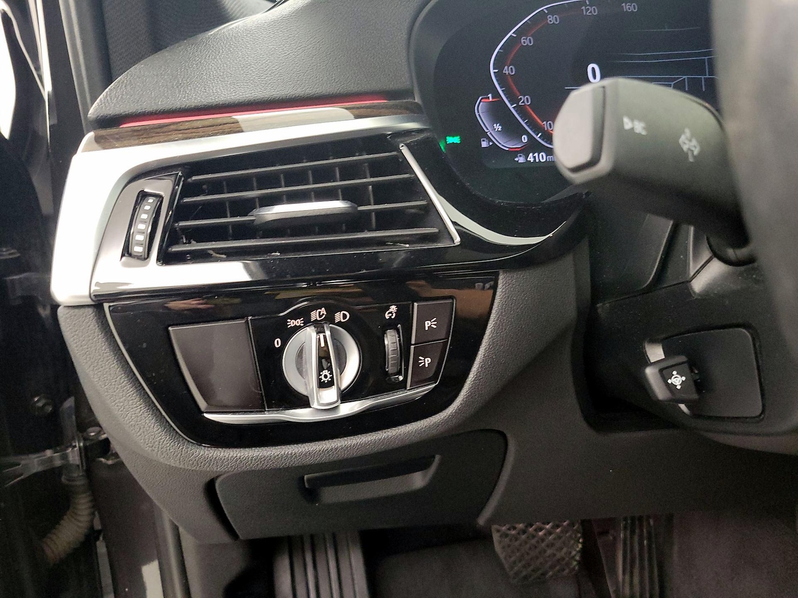 2020 BMW 5 Series 540i - Photo 14