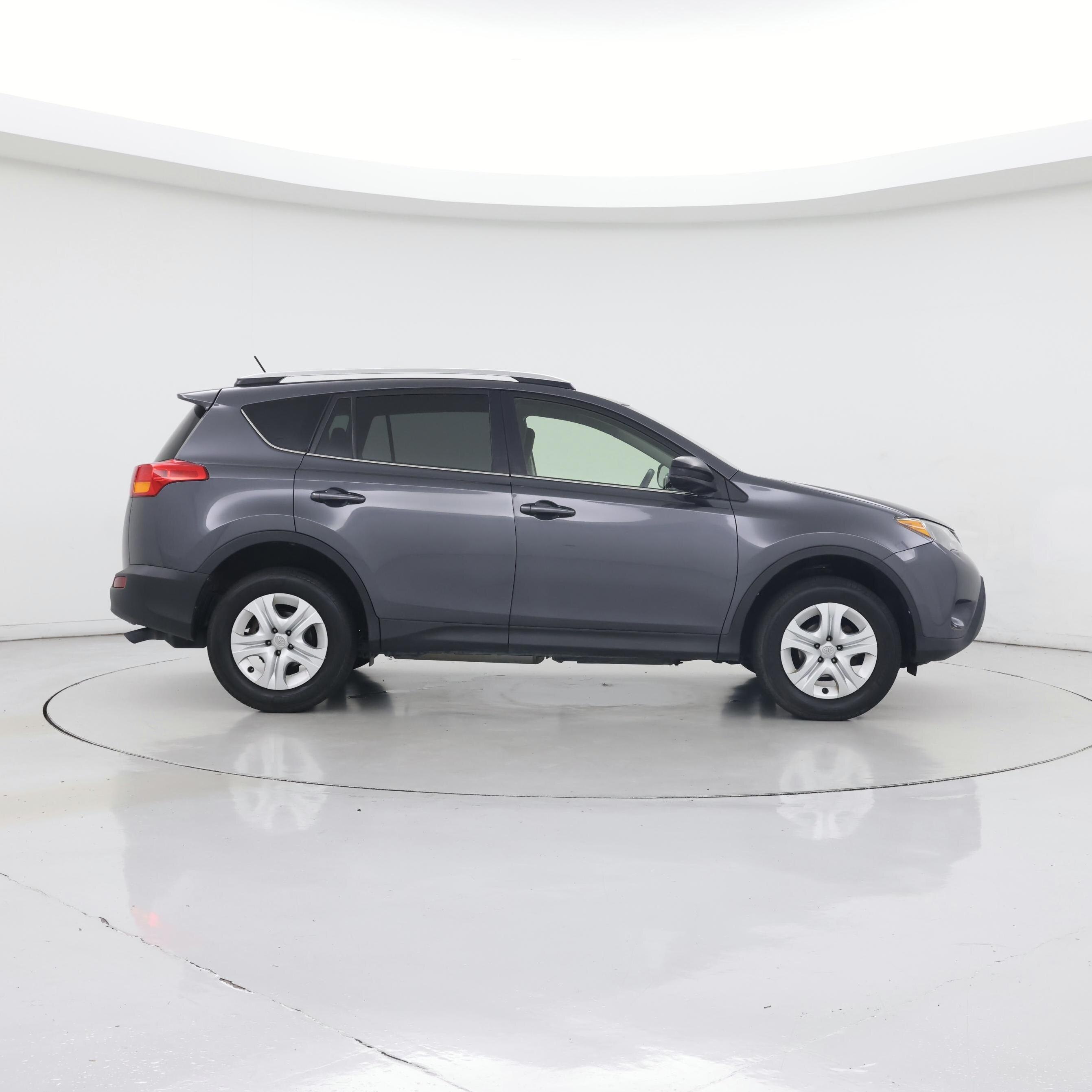 Thumbnail: 2014 Toyota RAV4 - 7