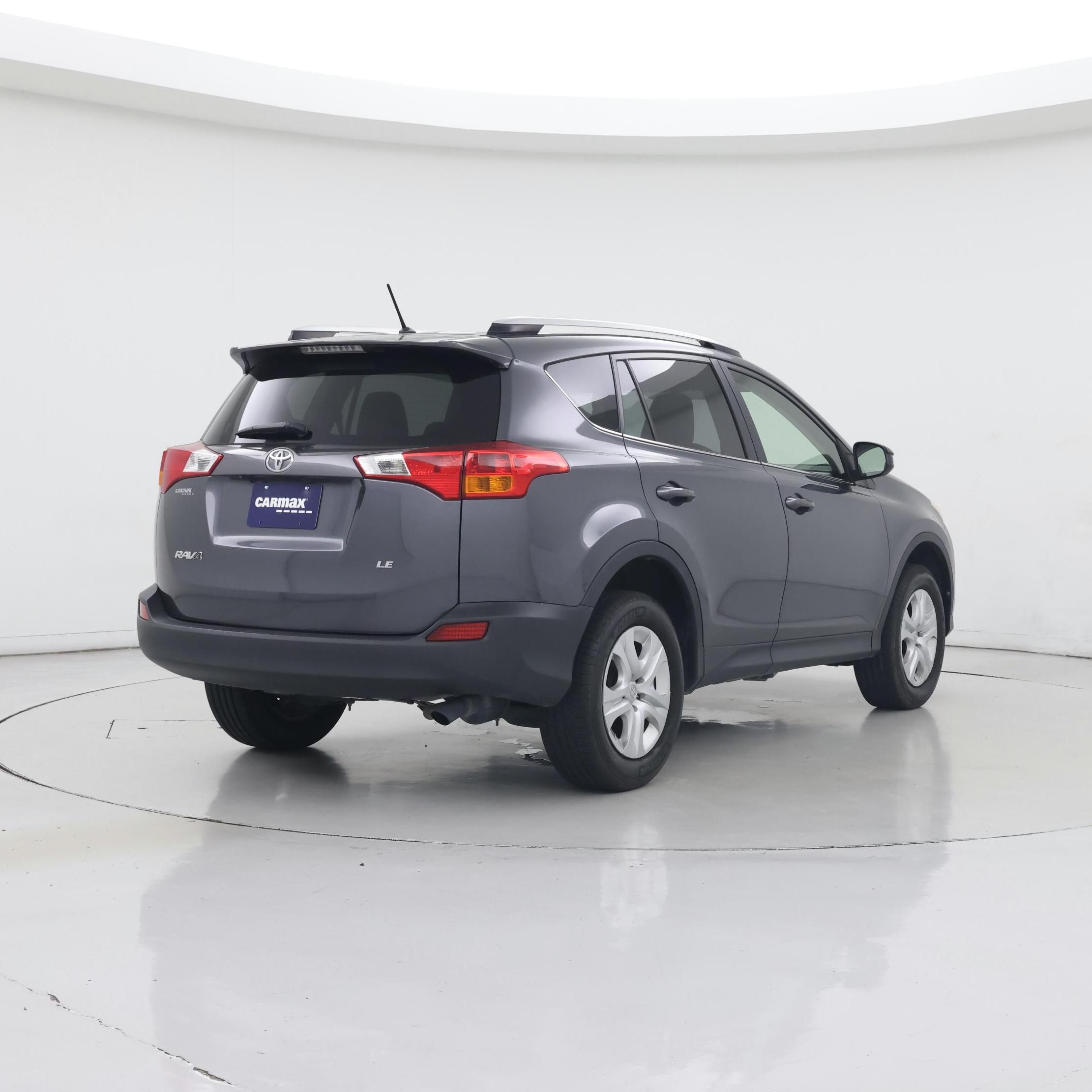 Thumbnail: 2014 Toyota RAV4 - 8
