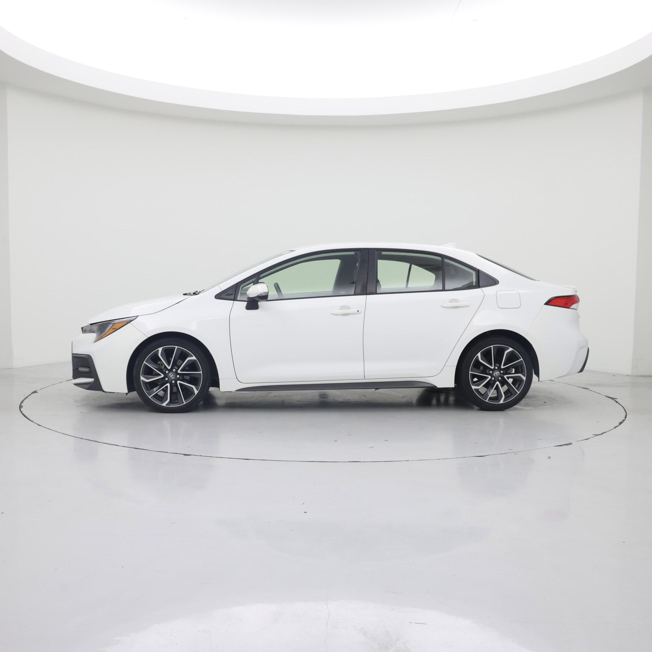 Thumbnail: 2022 Toyota Corolla - 3