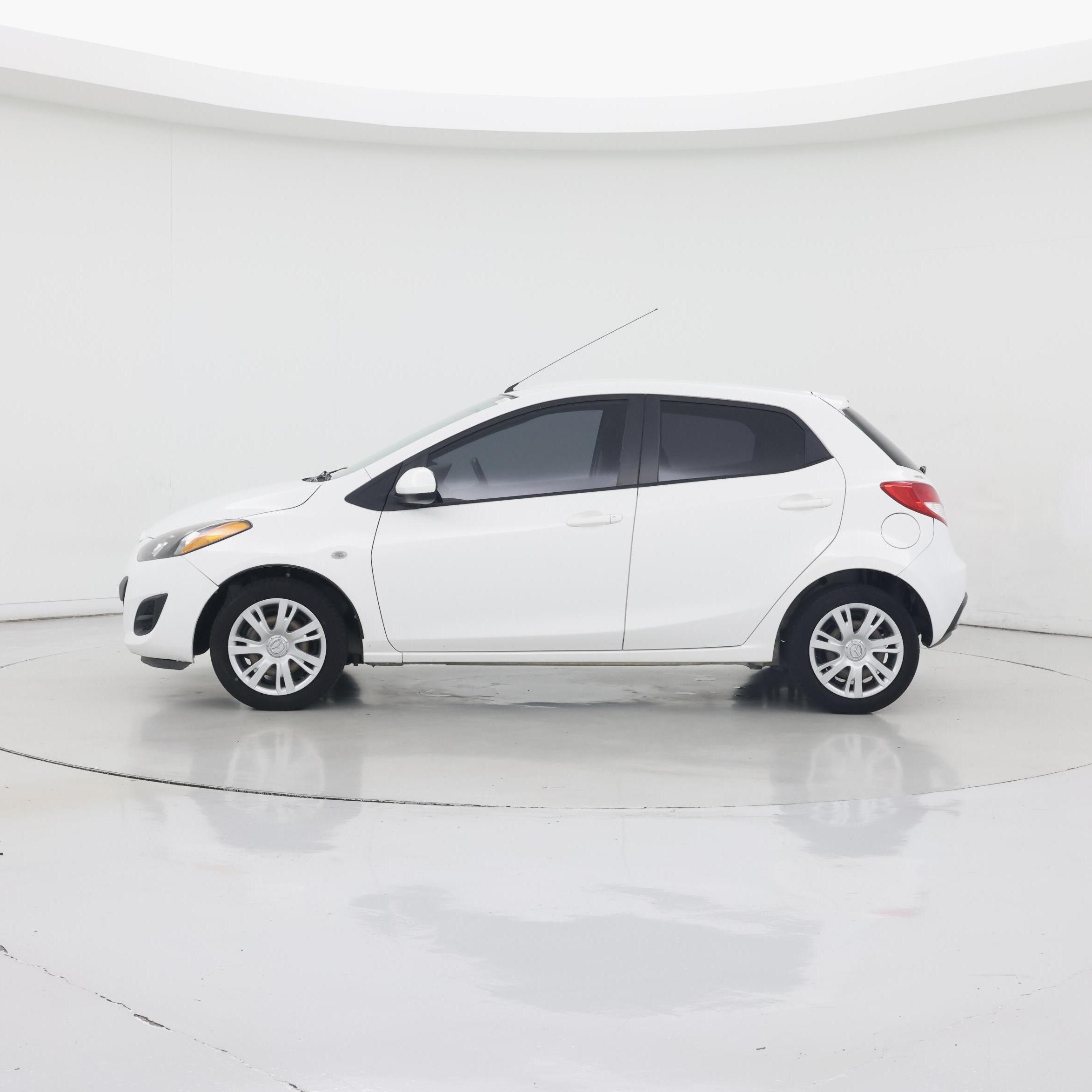 Thumbnail: 2014 Mazda Mazda2 - 3