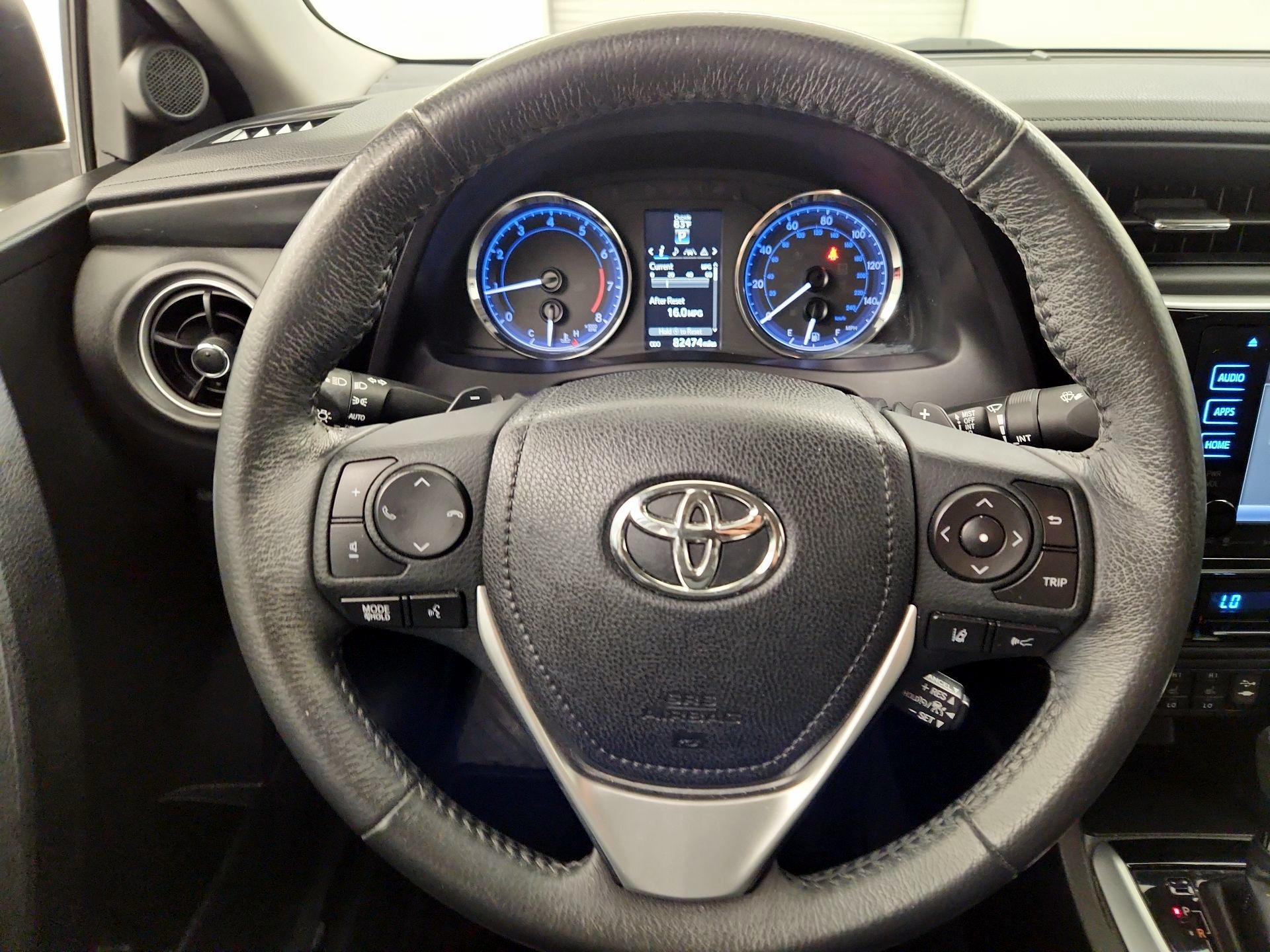 Thumbnail: 2017 Toyota Corolla - 10