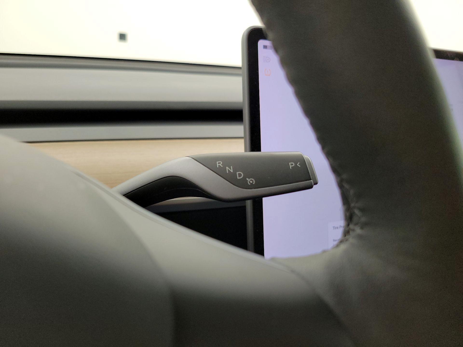 Thumbnail: 2023 Tesla Model 3 - 17