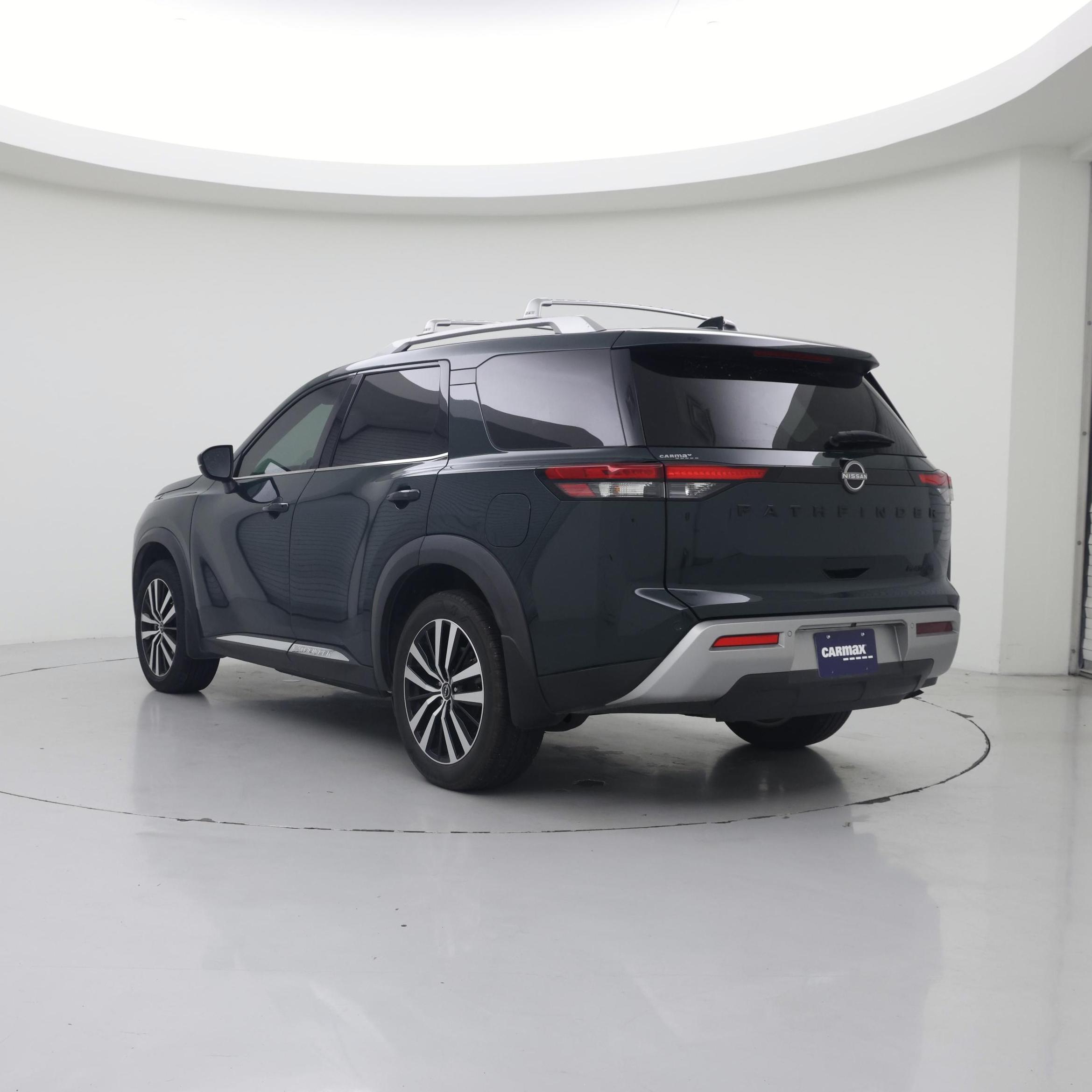 Thumbnail: 2024 Nissan Pathfinder - 2