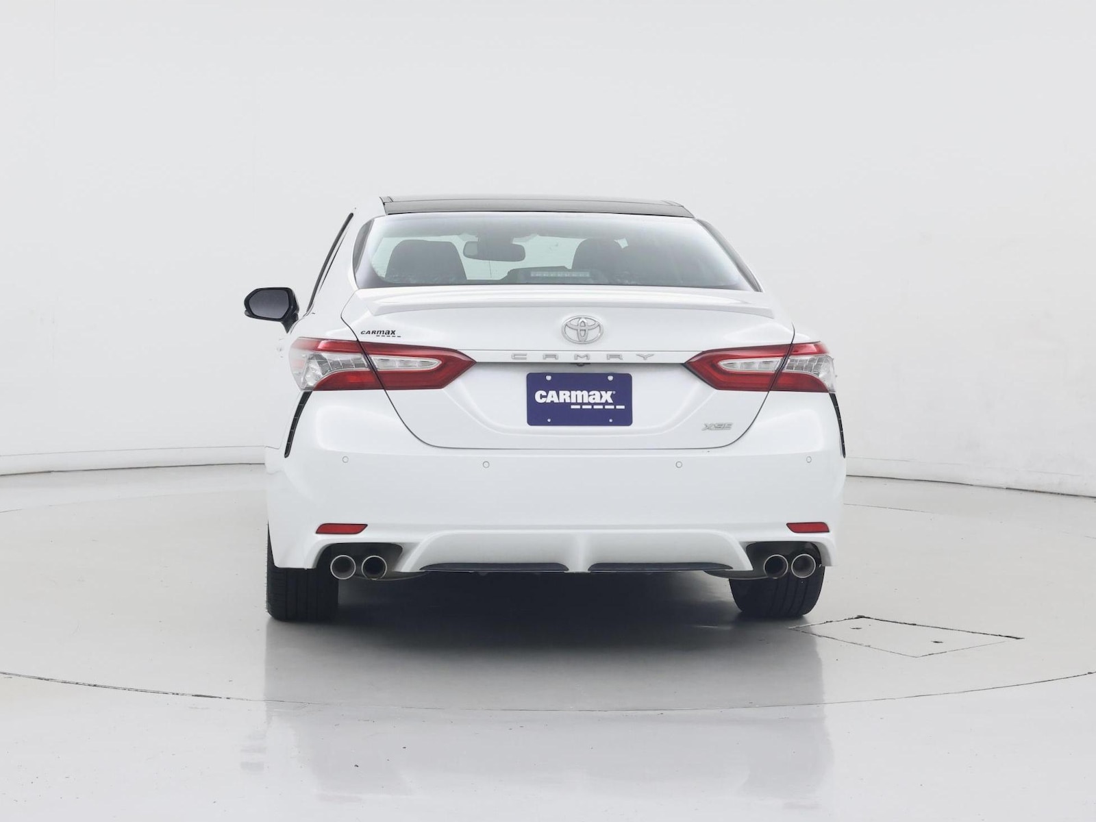 2018 Toyota Camry XSE - Photo 7