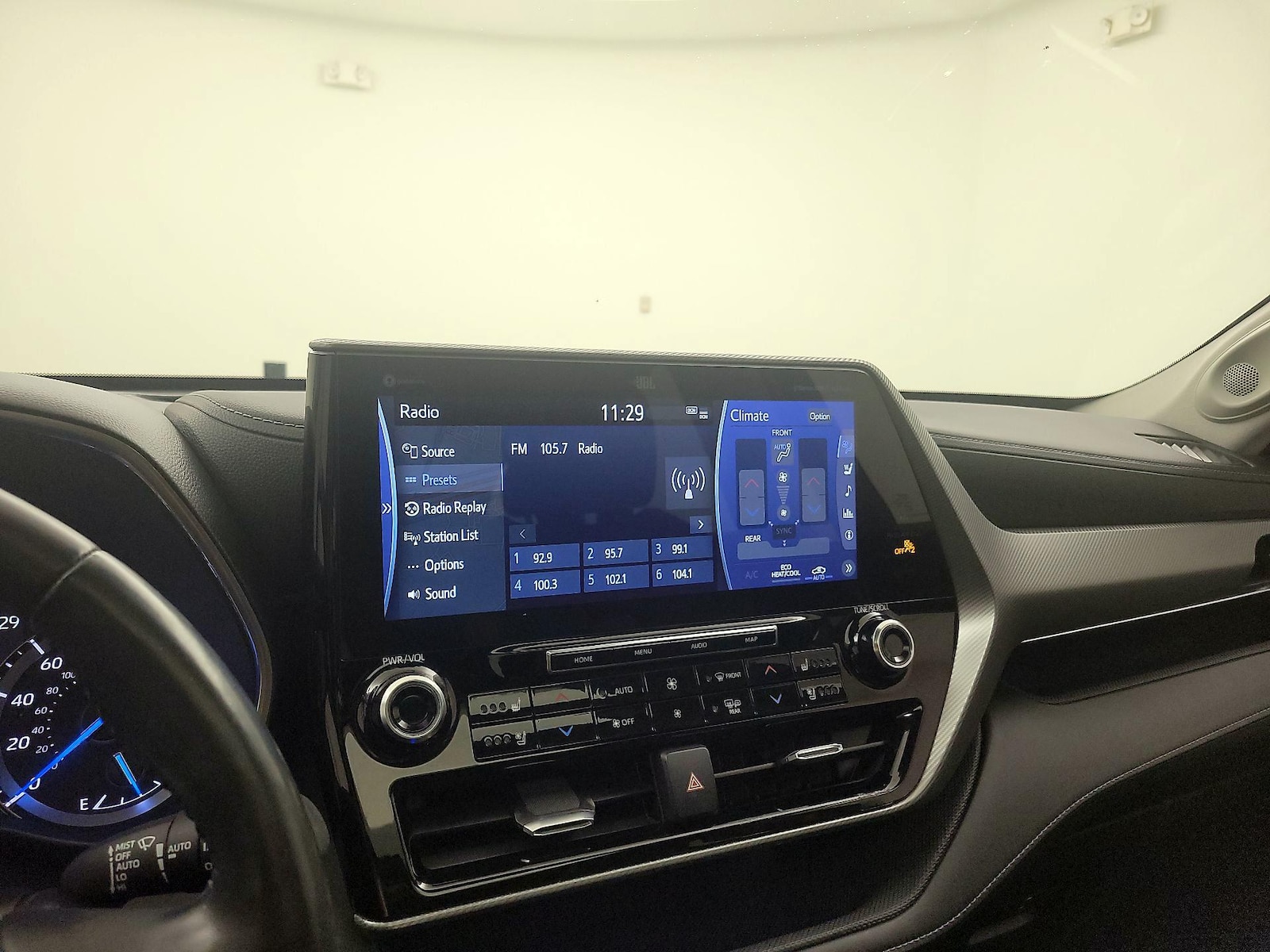 2022 Toyota Highlander Platinum - Photo 17
