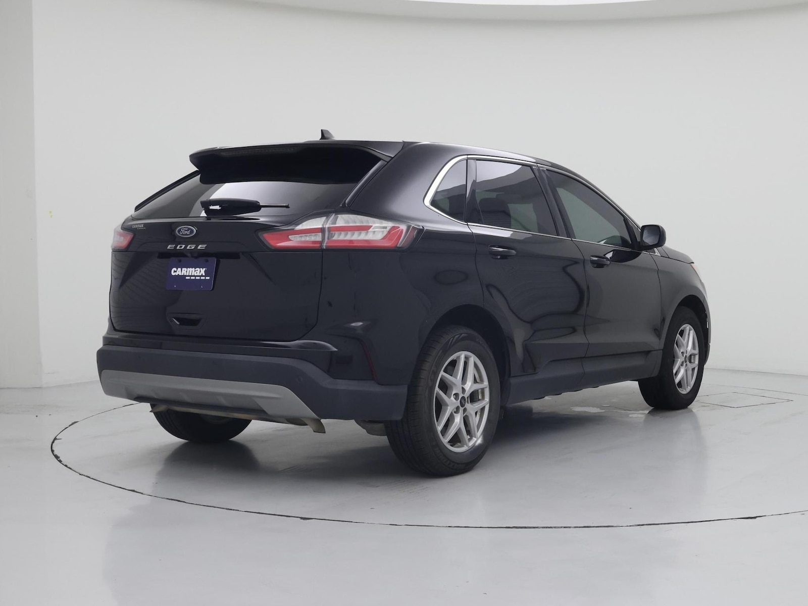 2024 Ford Edge SEL - Photo 9