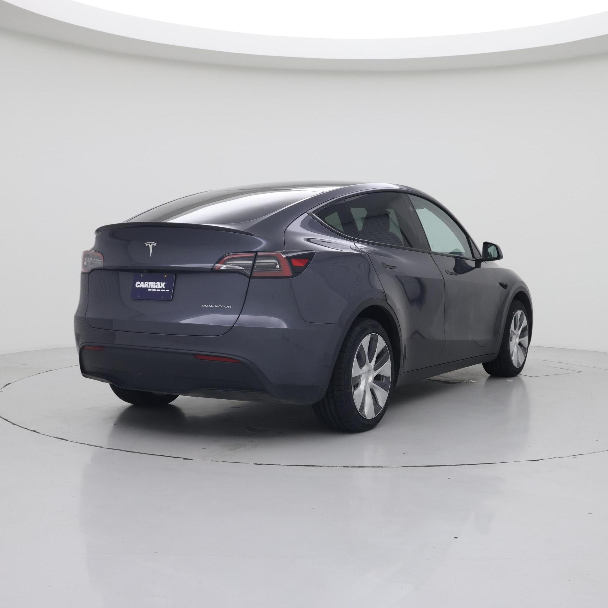 Thumbnail: 2023 Tesla Model Y - 8