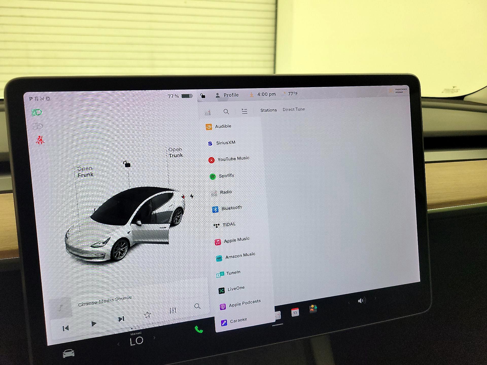 Thumbnail: 2021 Tesla Model 3 - 15