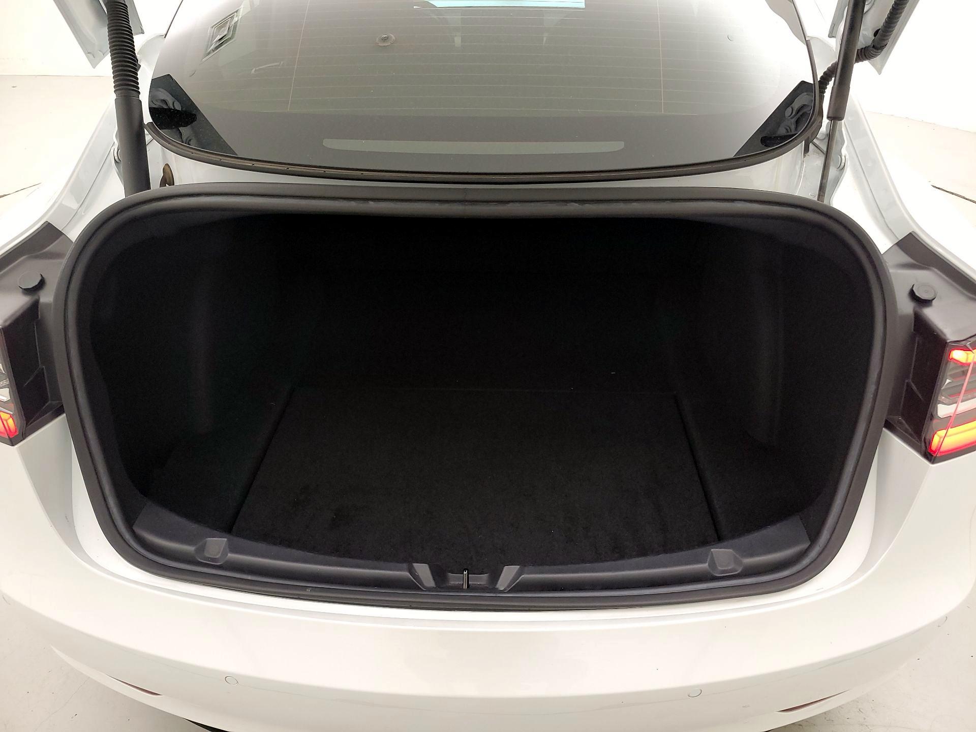 Thumbnail: 2021 Tesla Model 3 - 20